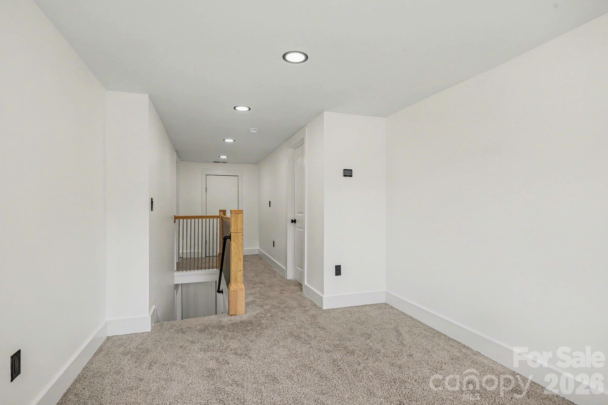 6 E Sunrise Avenue — Thomasville