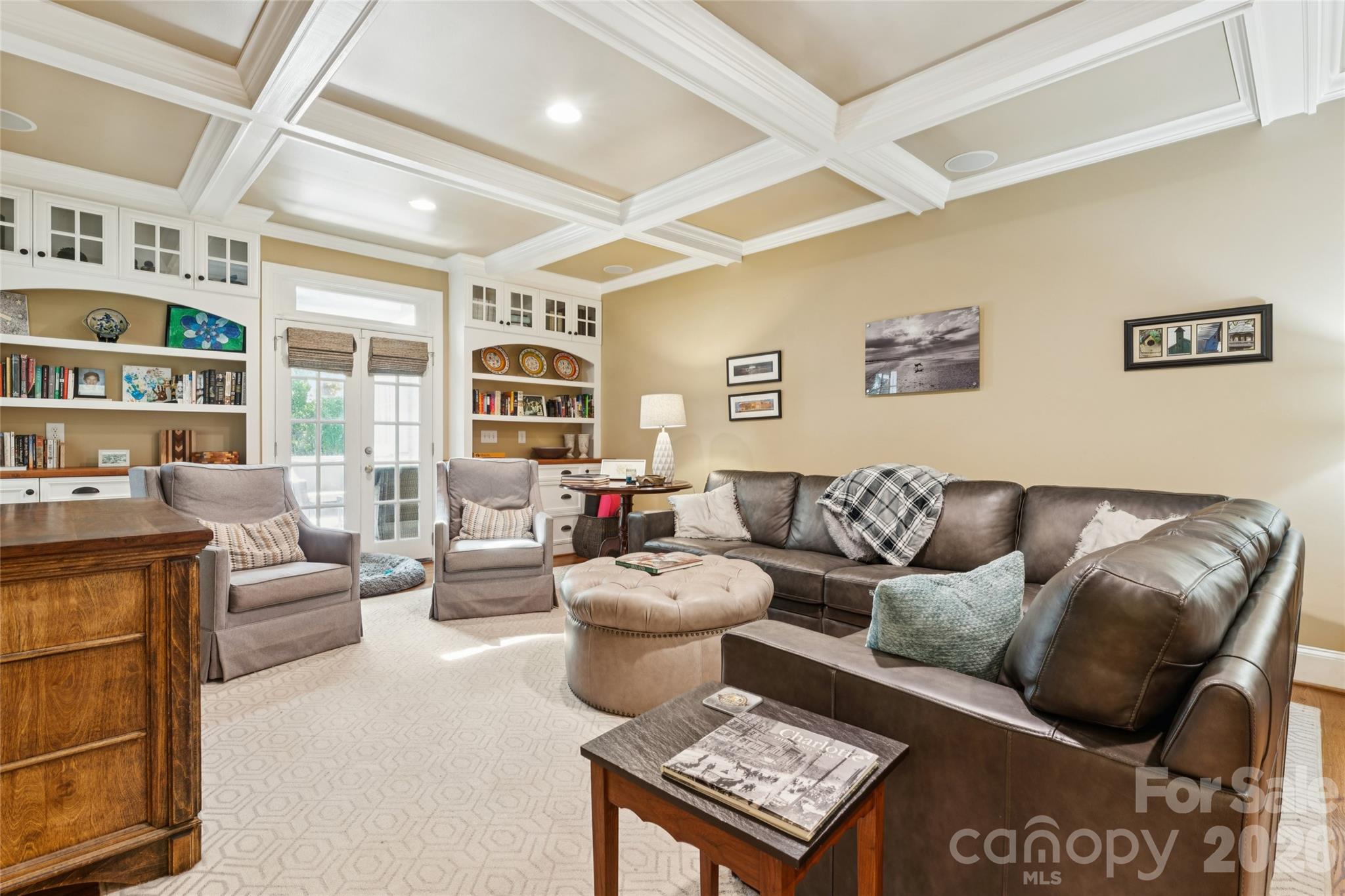 2623 Roswell Avenue — Charlotte