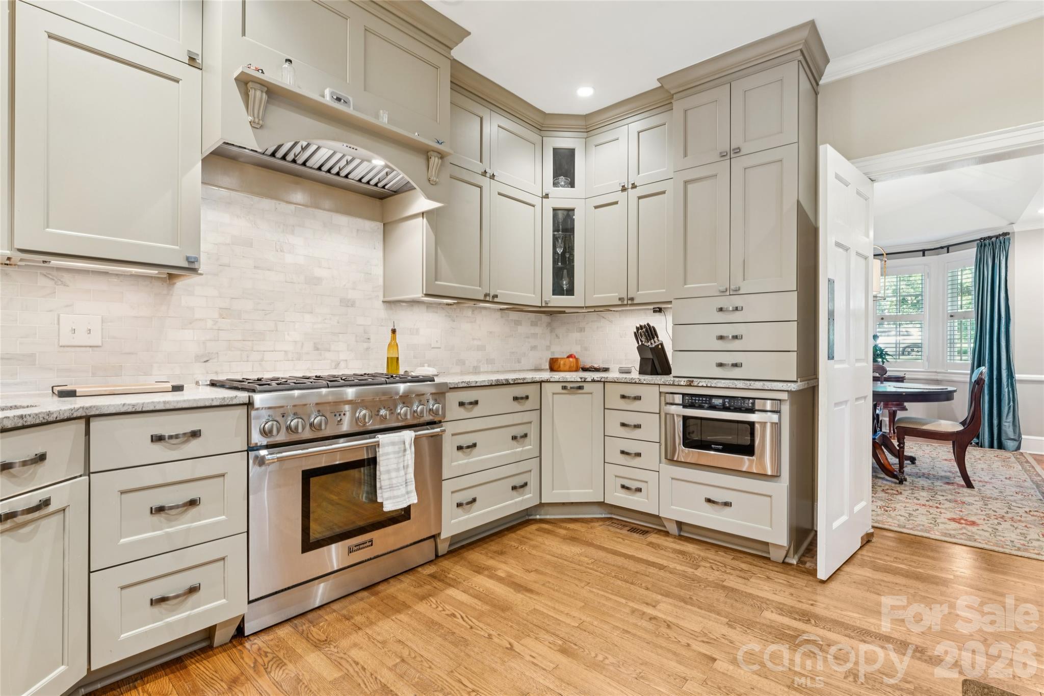 2623 Roswell Avenue — Charlotte