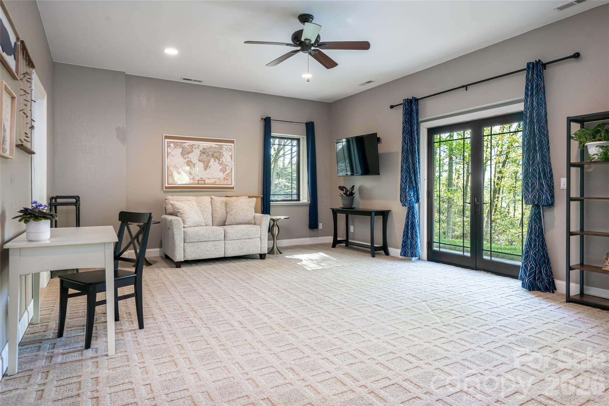 36 Snowshoe Drive — Asheville