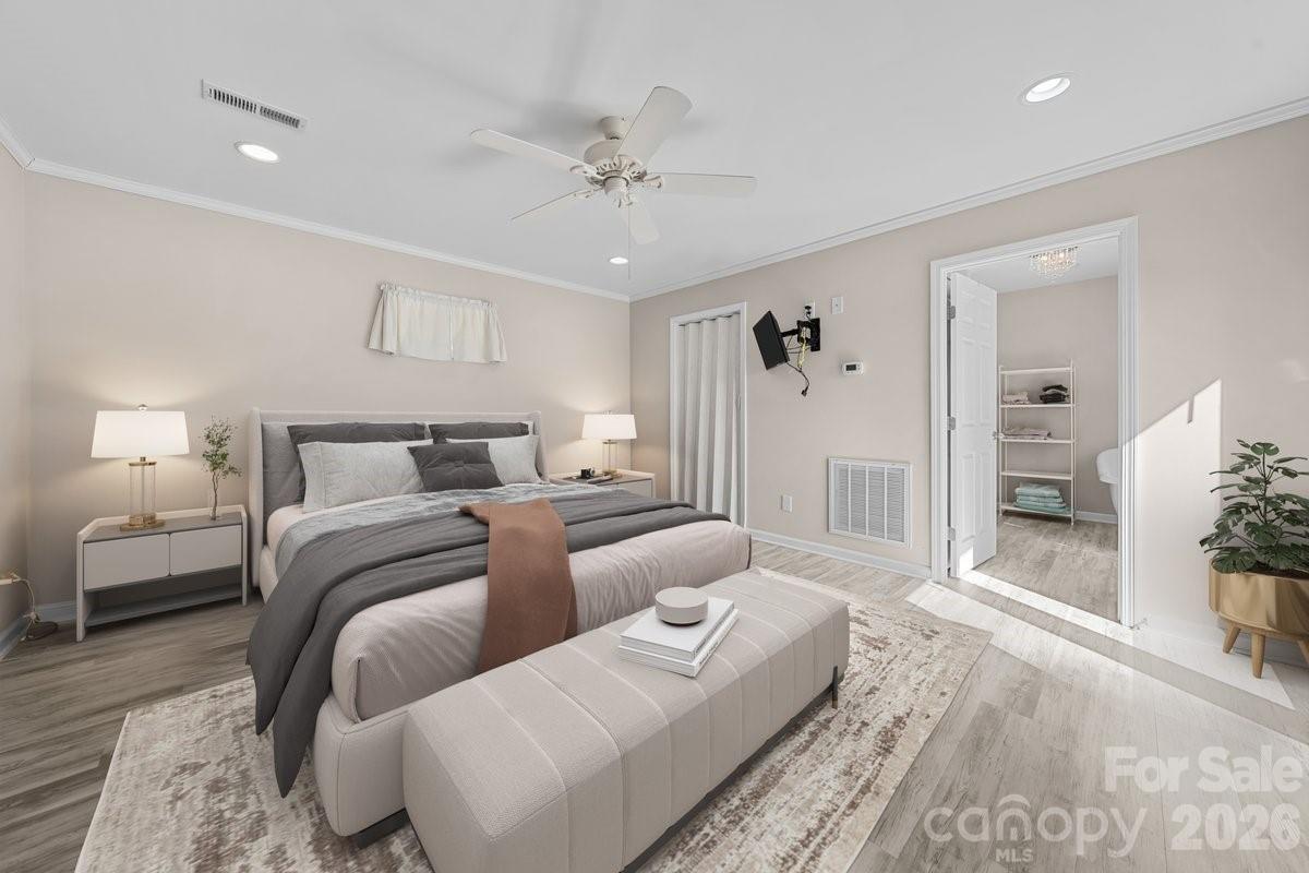 330 Hillview Drive — Lexington