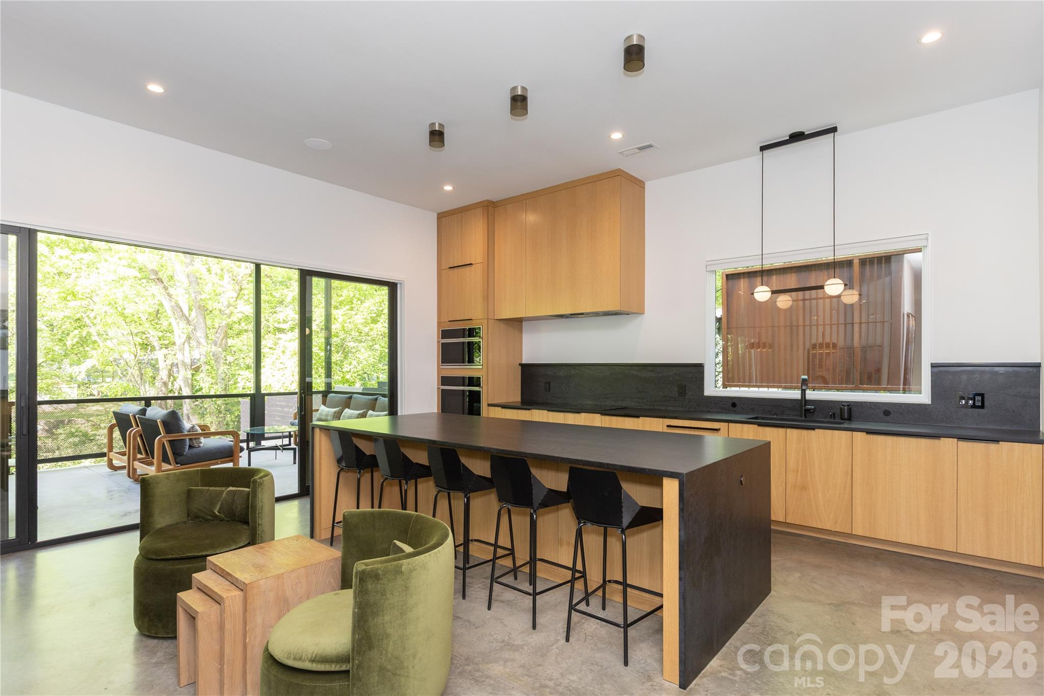 812 Herrin Avenue — Charlotte