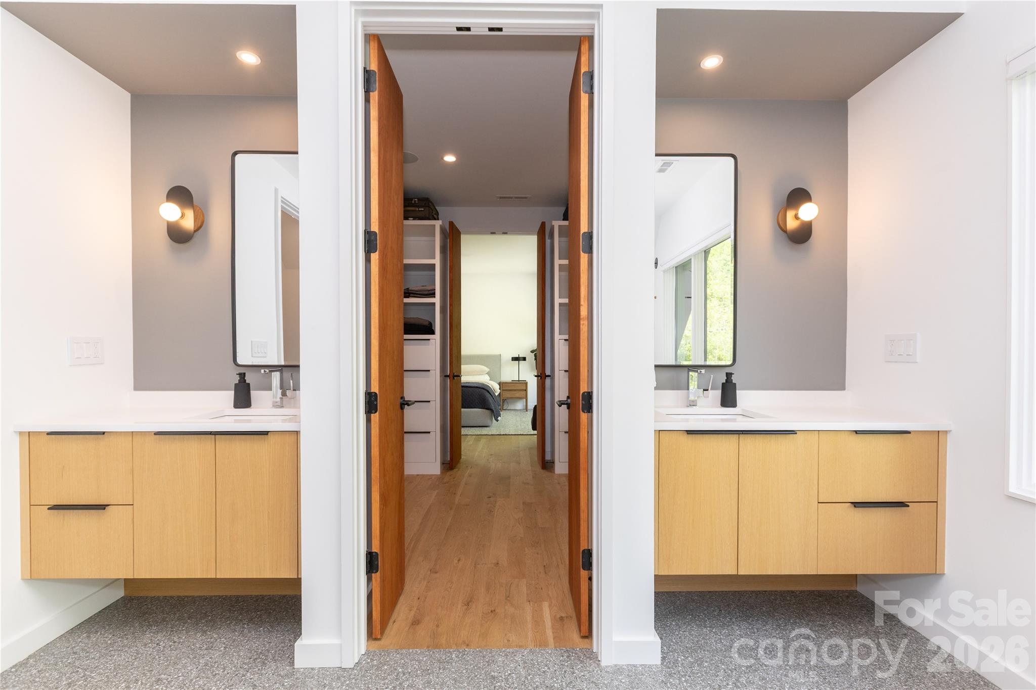 812 Herrin Avenue — Charlotte