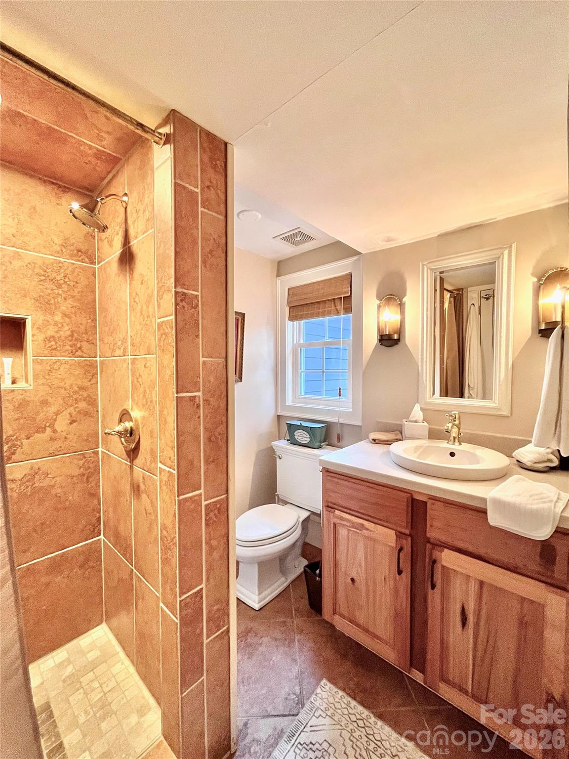 271 Brook Street — Waynesville