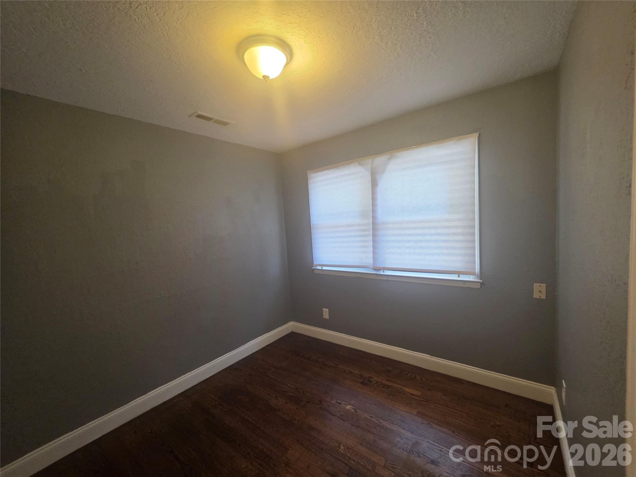 1524 Pondella Drive — Charlotte