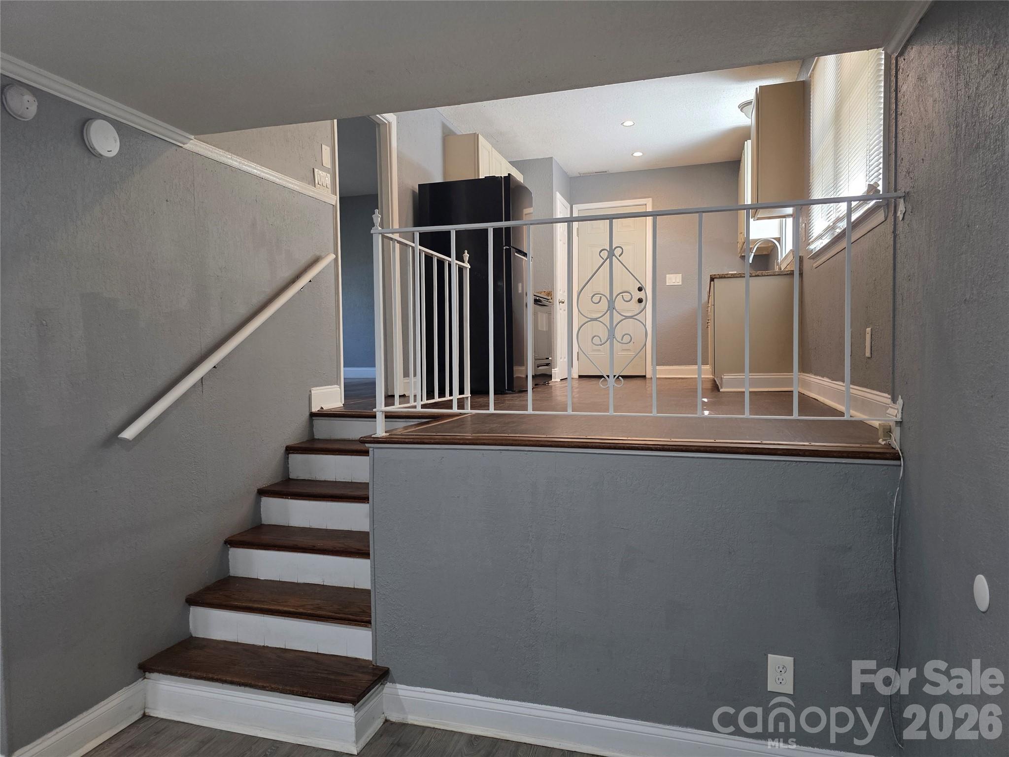1524 Pondella Drive — Charlotte