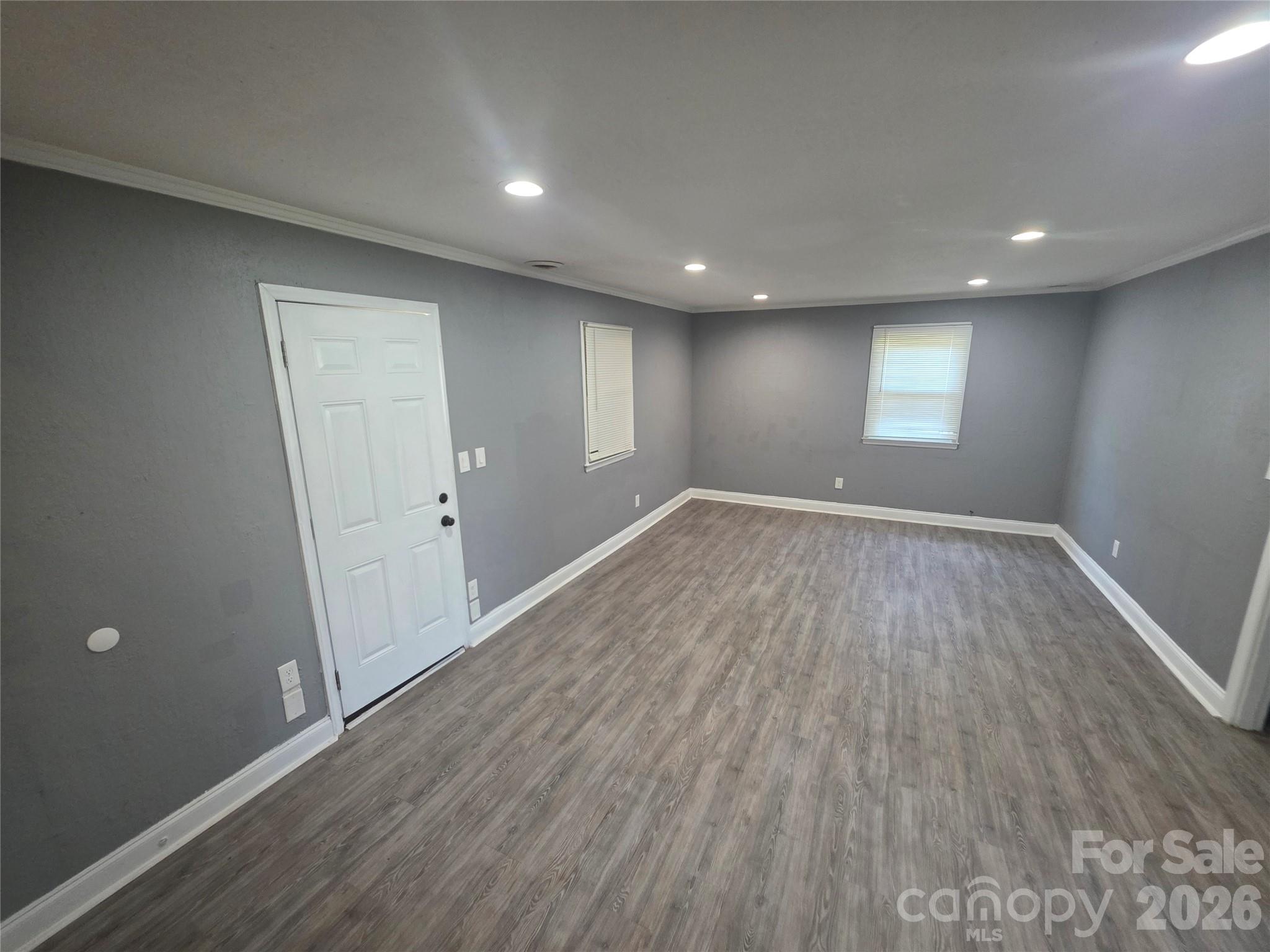 1524 Pondella Drive — Charlotte