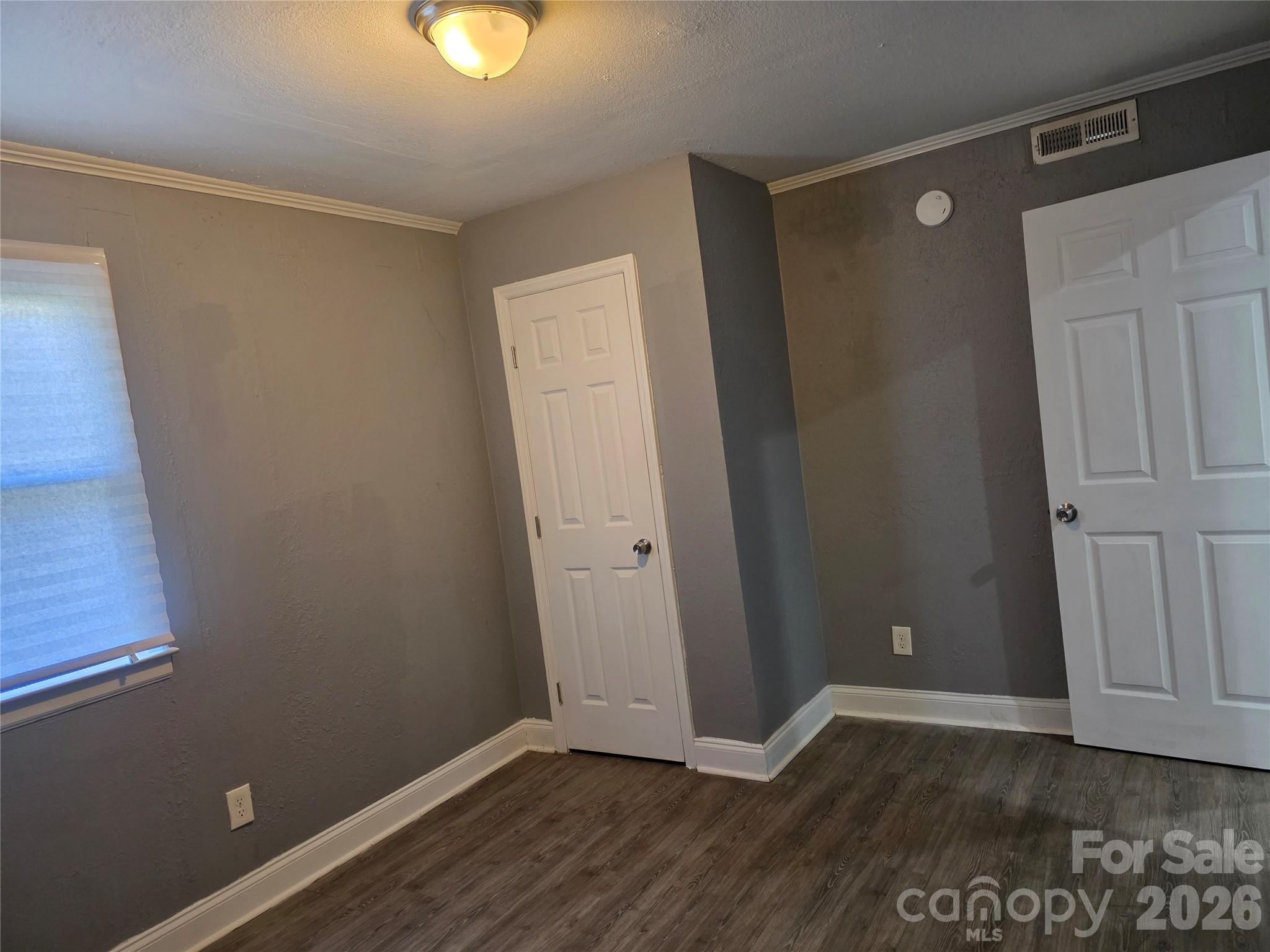 1524 Pondella Drive — Charlotte