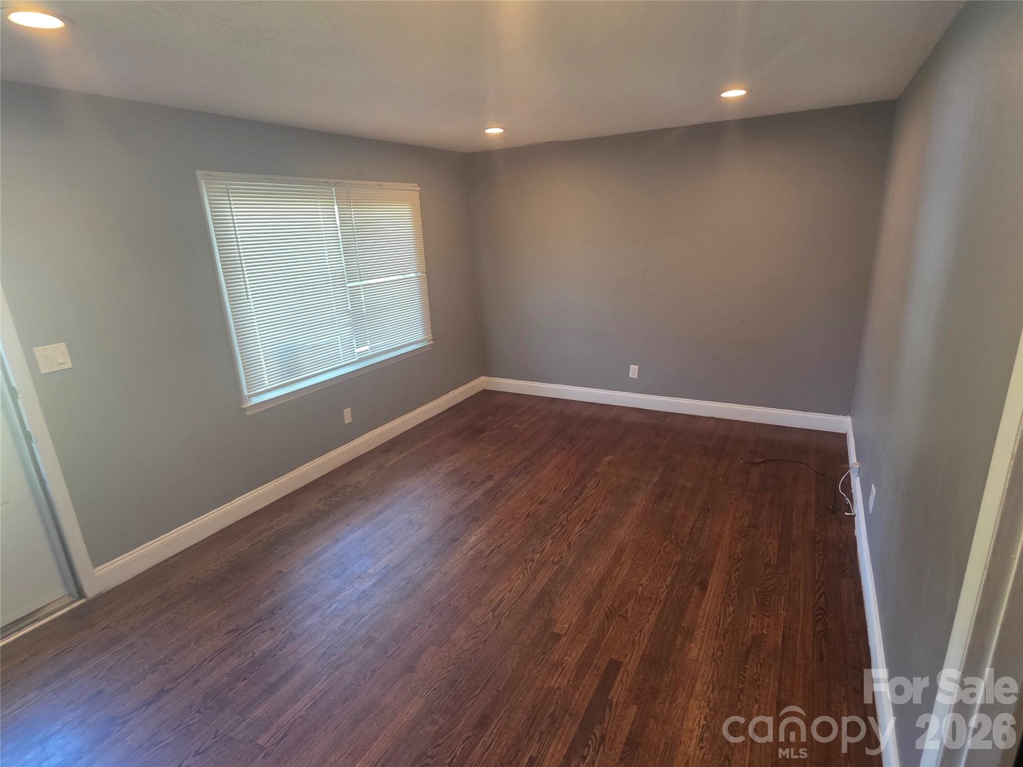 1524 Pondella Drive — Charlotte