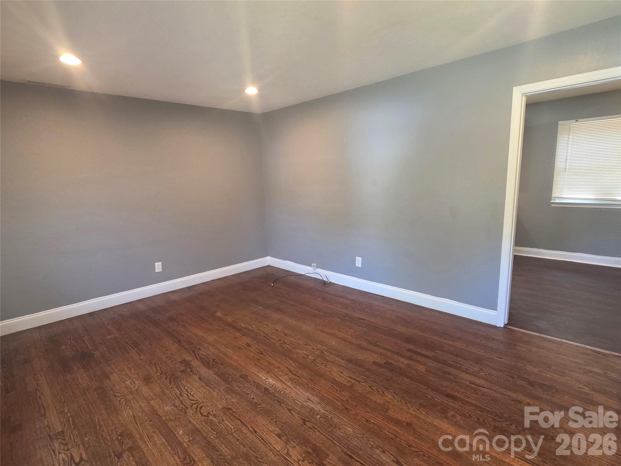 1524 Pondella Drive — Charlotte