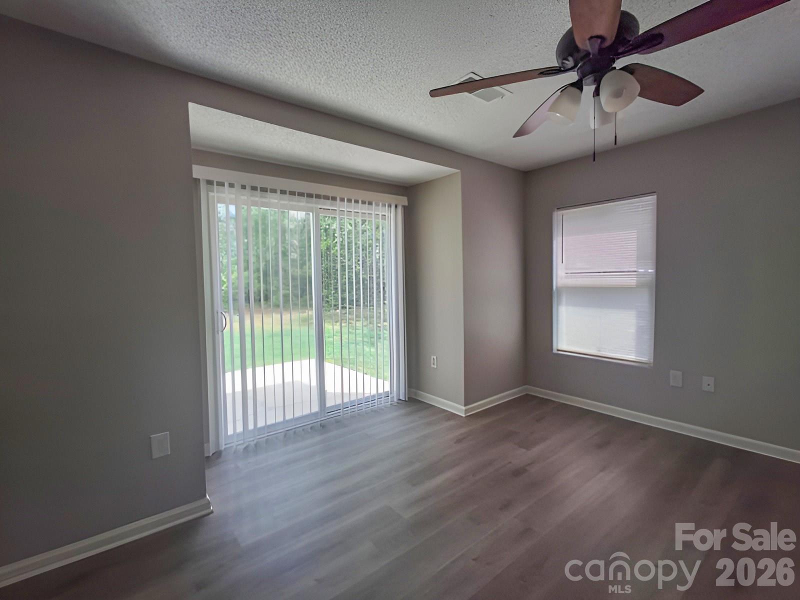 10242 Hugue Way — Charlotte