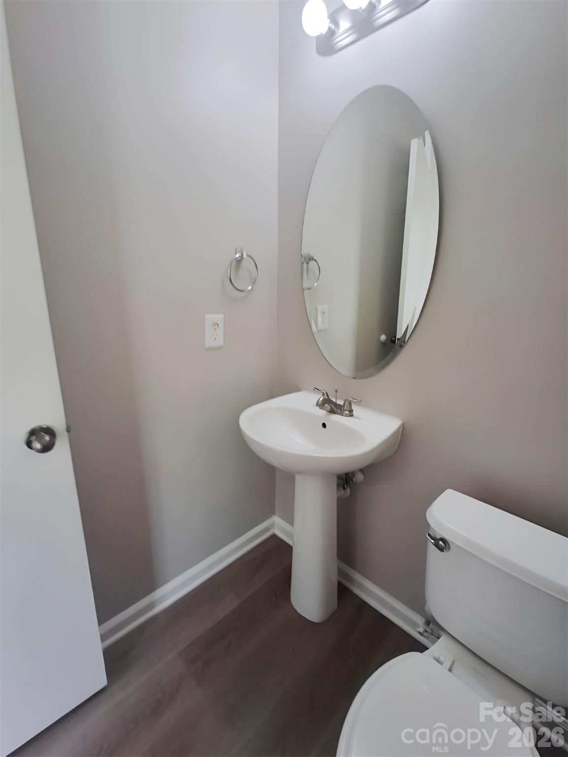 10242 Hugue Way — Charlotte