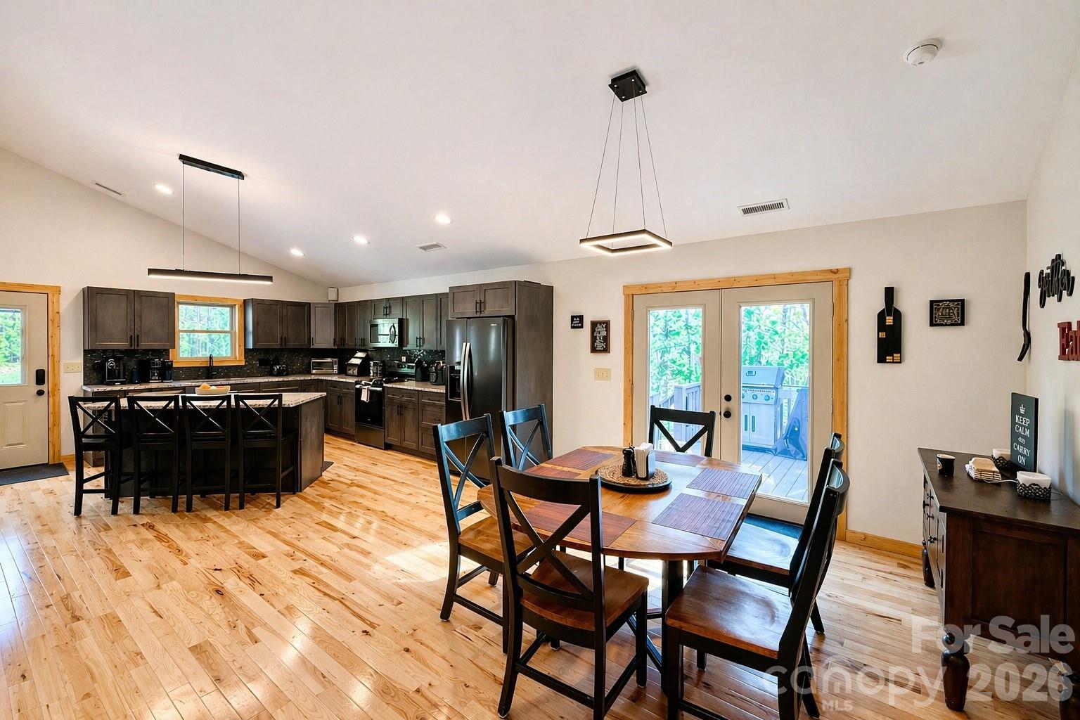 645 Camp Creek Road — Union Mills