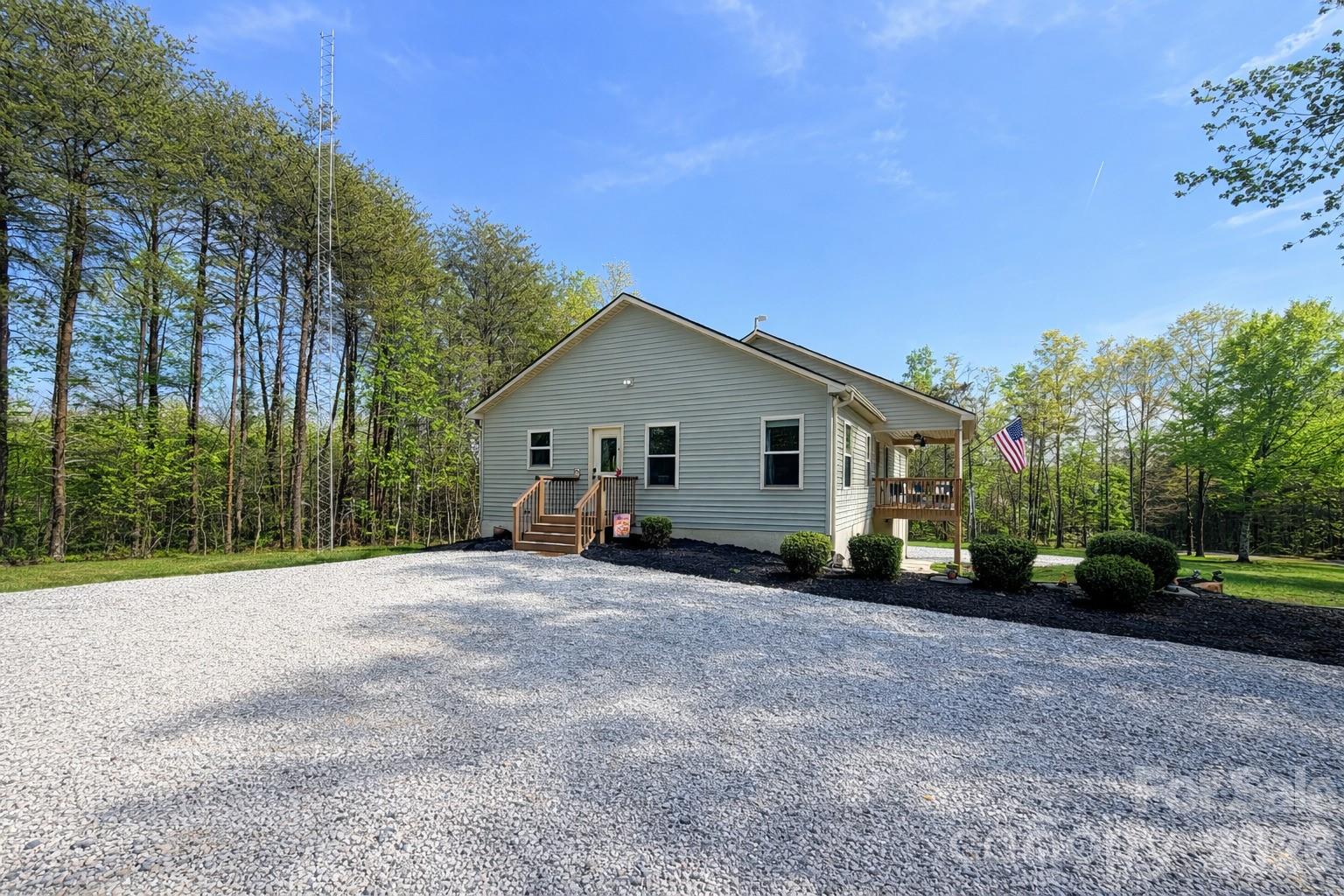 645 Camp Creek Road — Union Mills