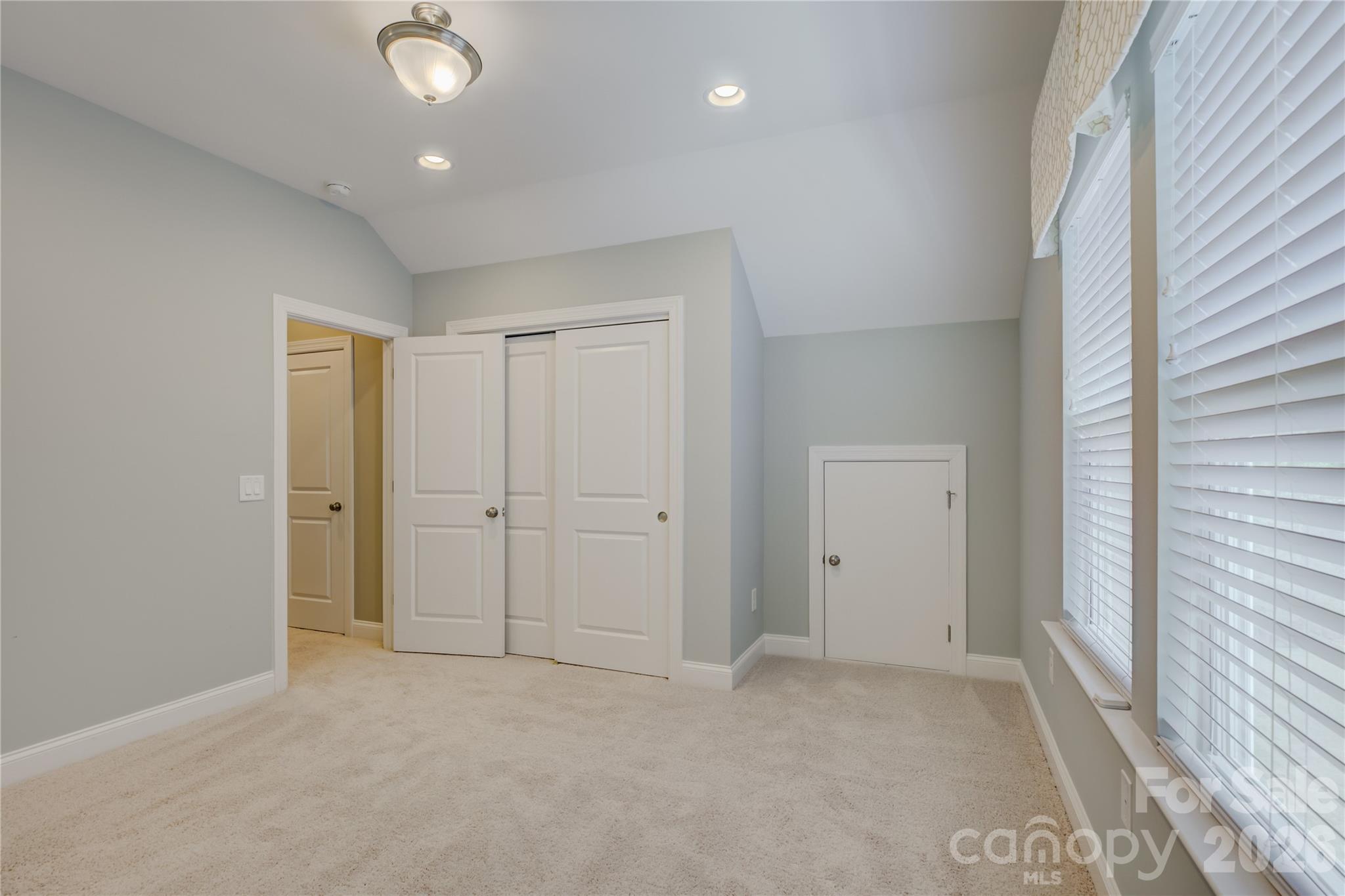 15512 Aviary Orchard Way — Charlotte