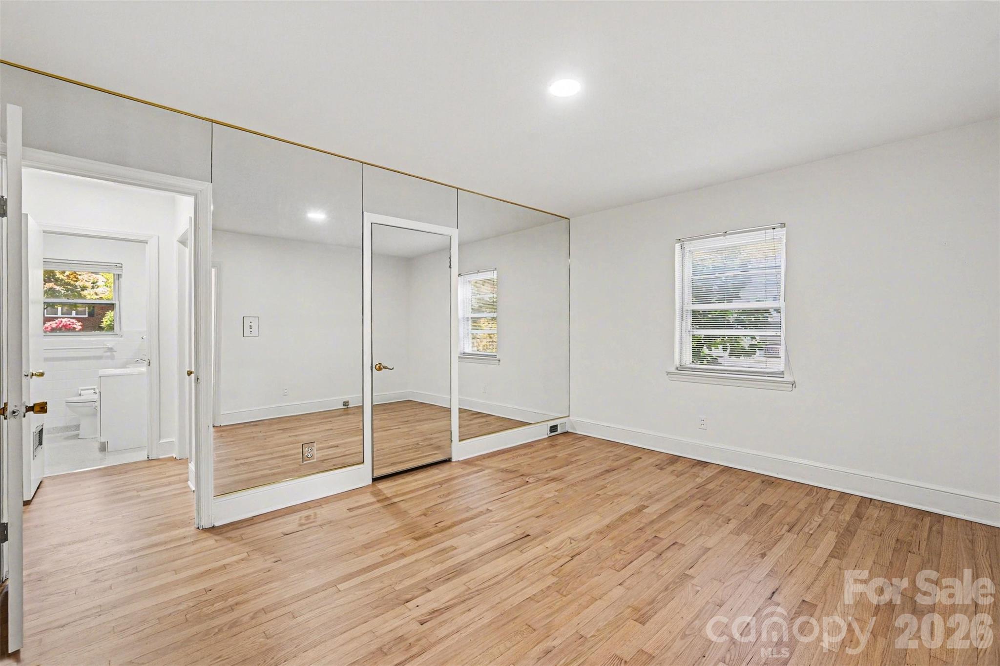 955 Hickory Nut Street — Charlotte