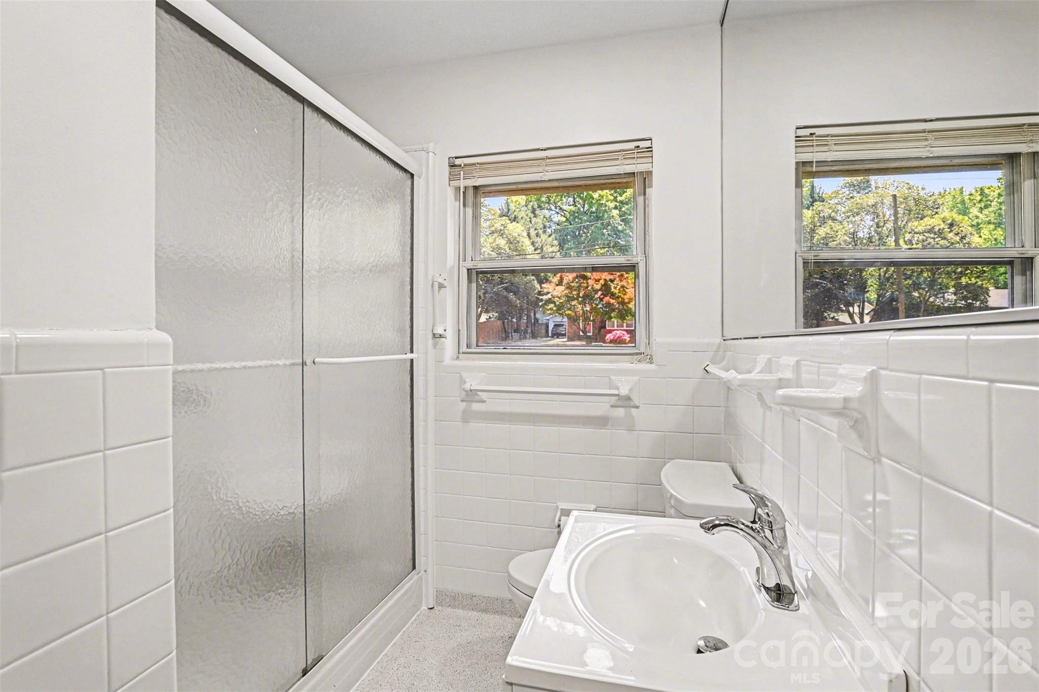 955 Hickory Nut Street — Charlotte