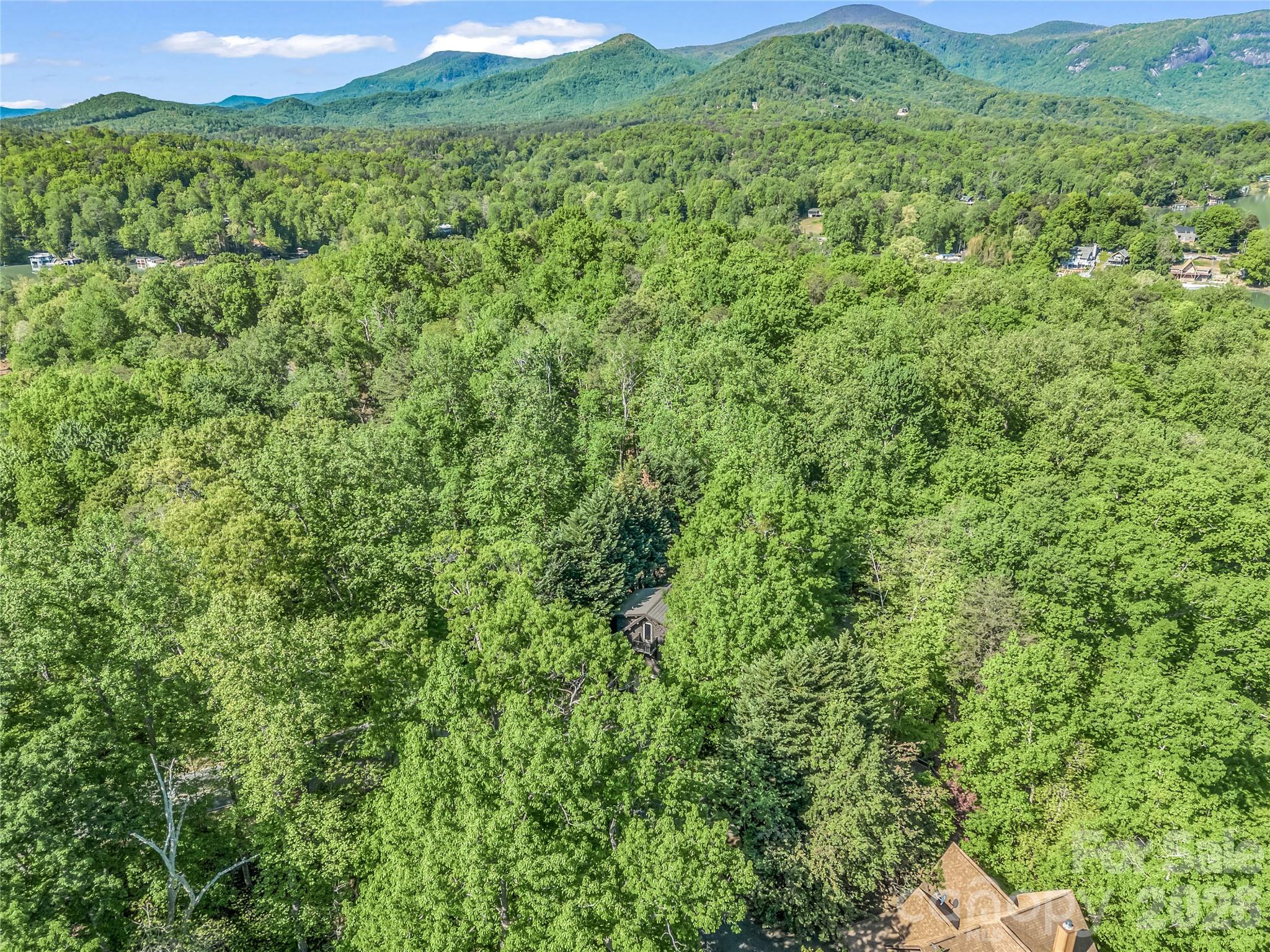 105 Sunset Cove Road — Lake Lure