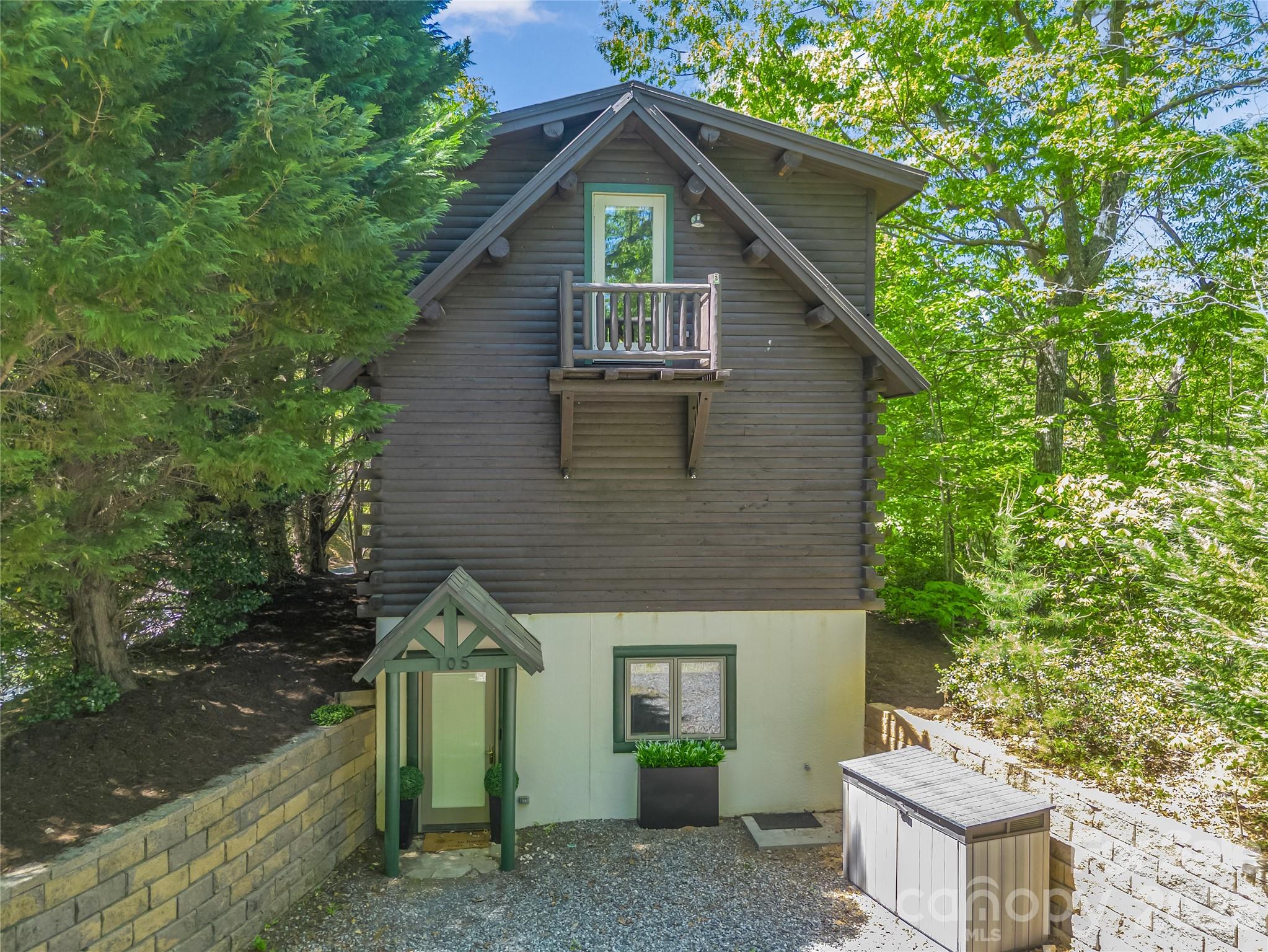 105 Sunset Cove Road — Lake Lure