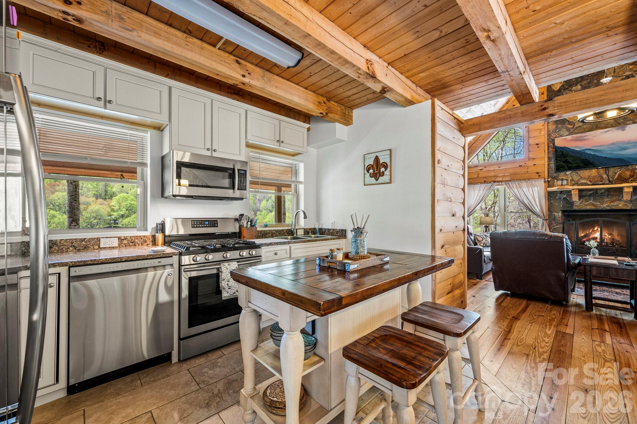 100 Split Rail Drive — Maggie Valley