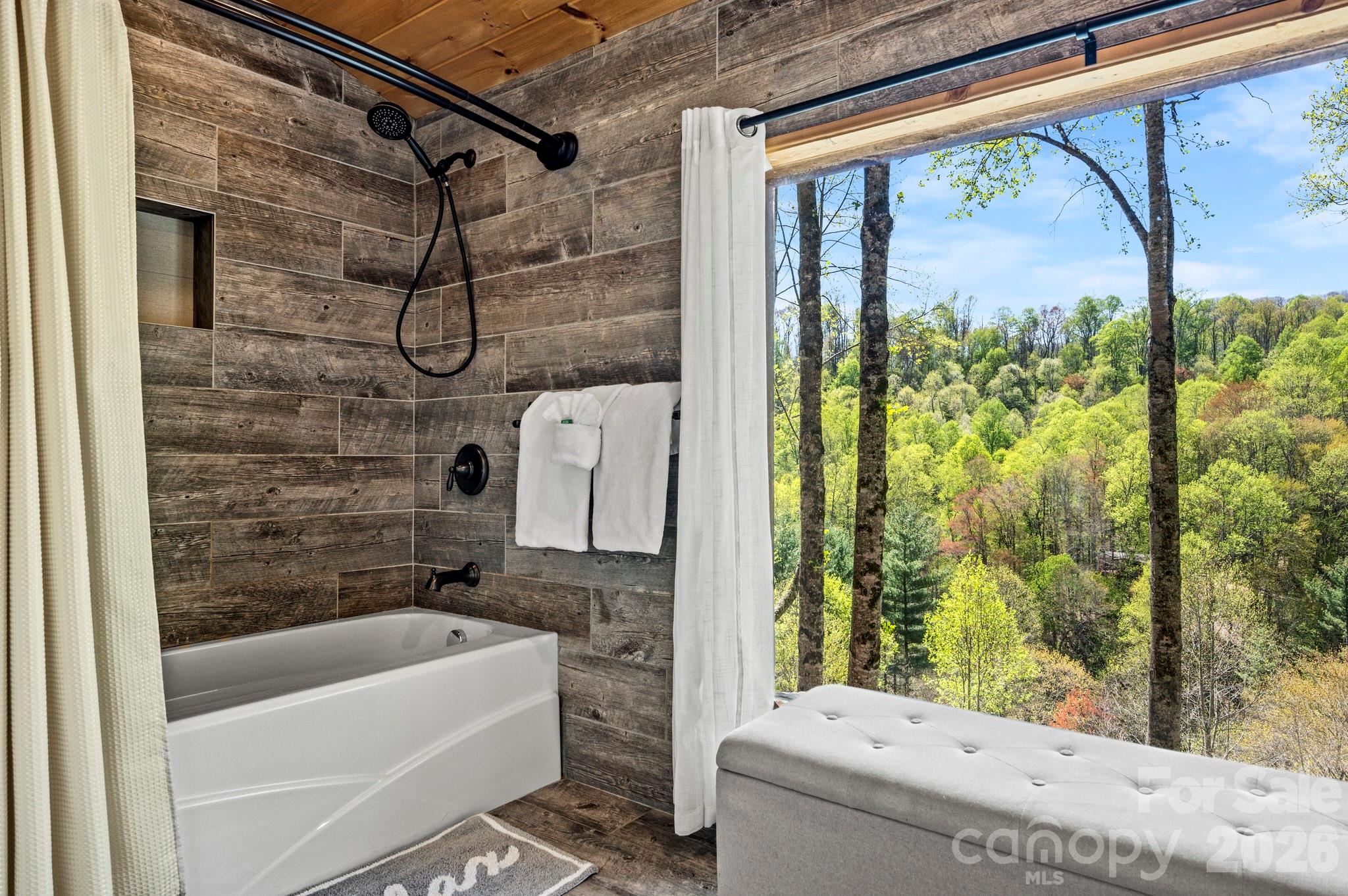 100 Split Rail Drive — Maggie Valley