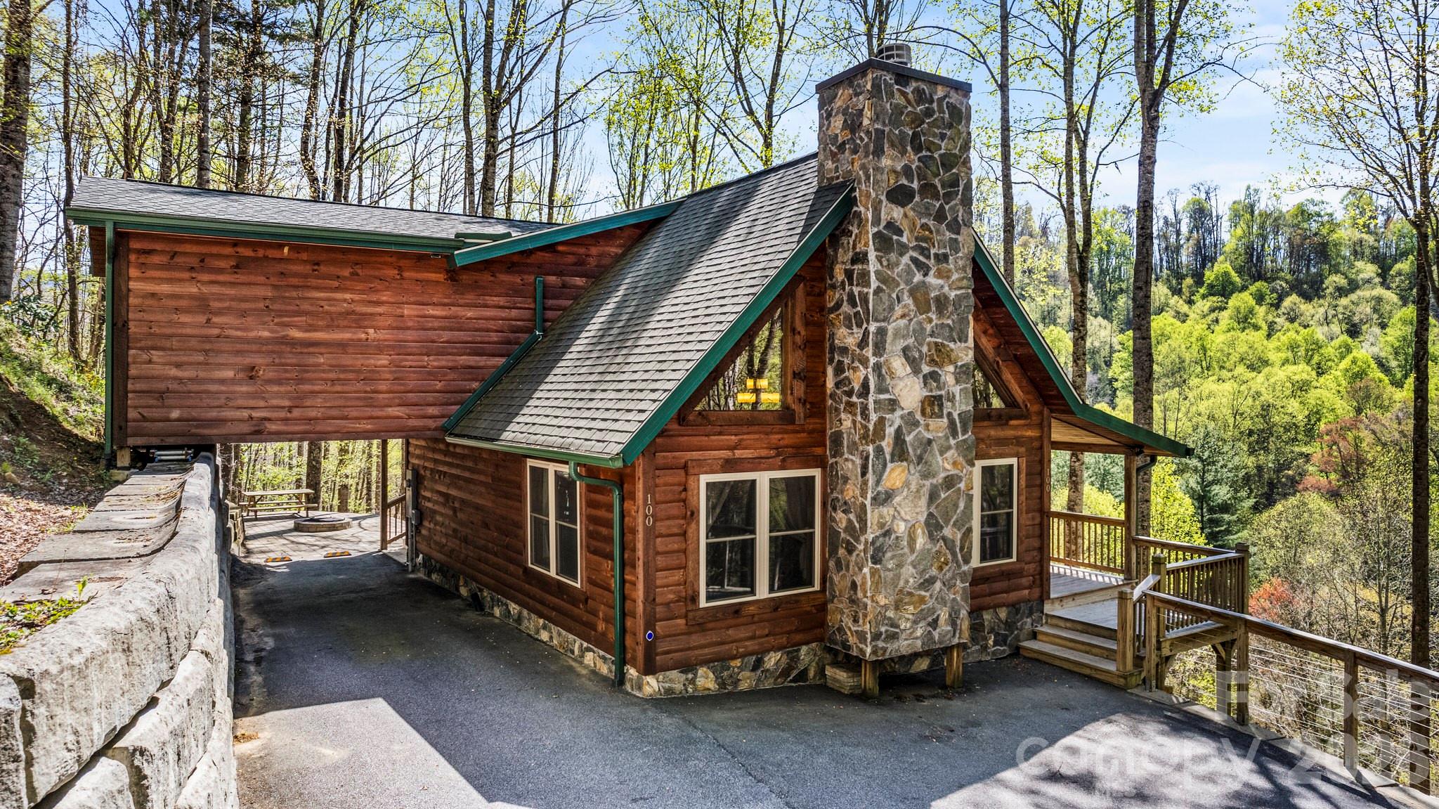 100 Split Rail Drive — Maggie Valley