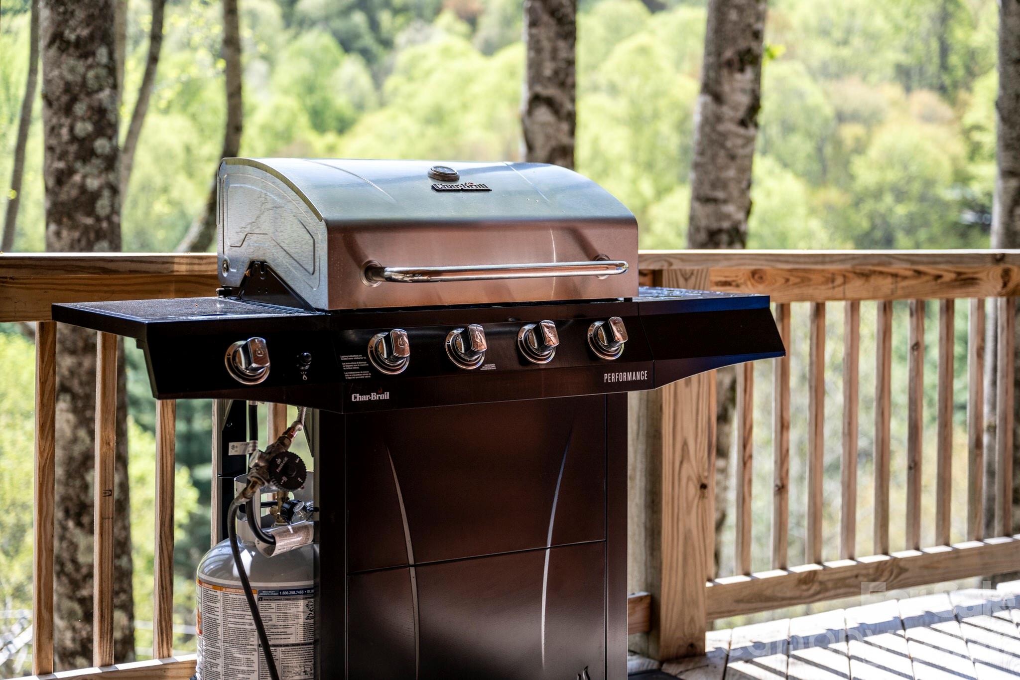 100 Split Rail Drive — Maggie Valley
