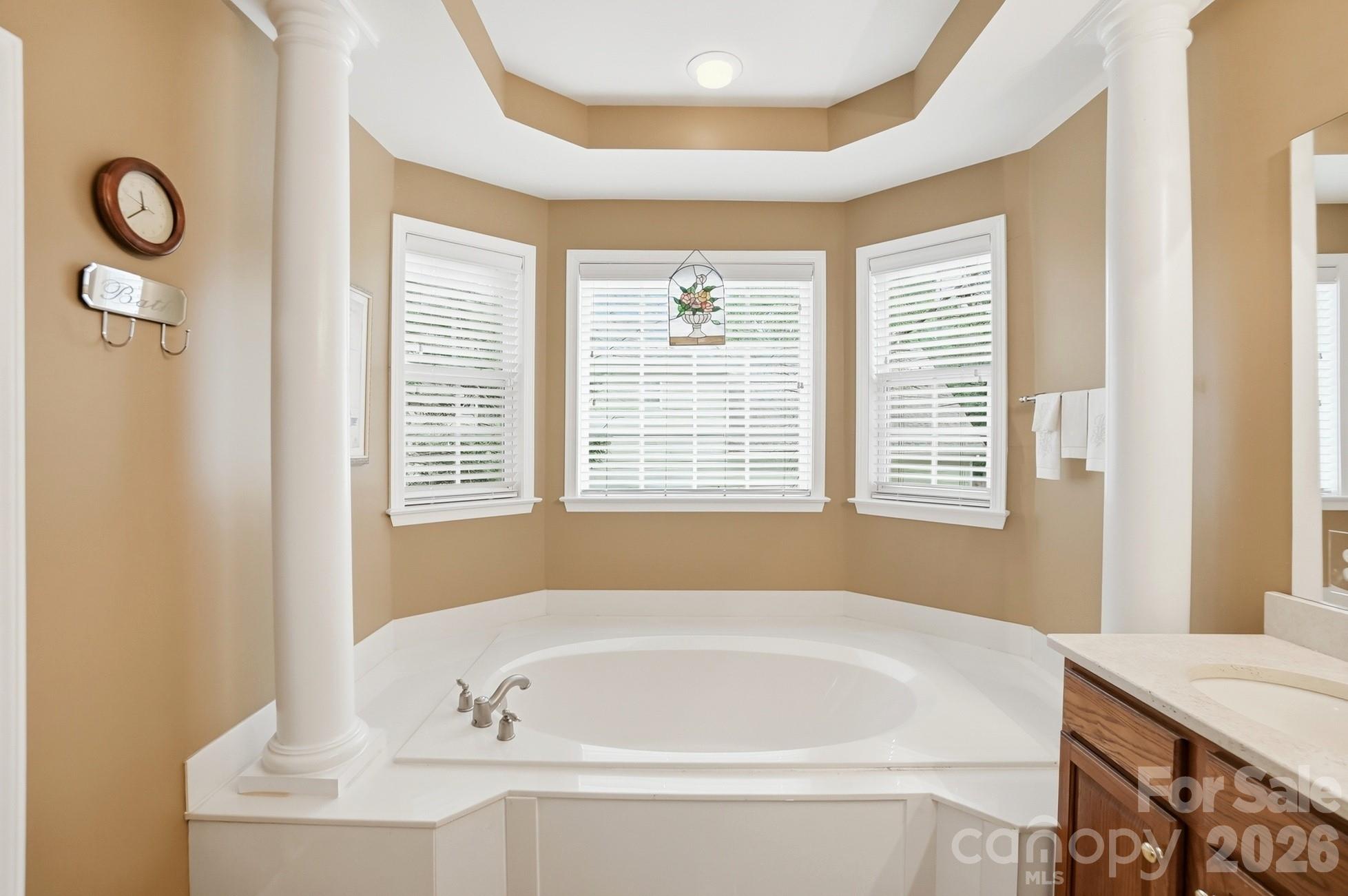 1406 Finsbury Lane — Tega Cay
