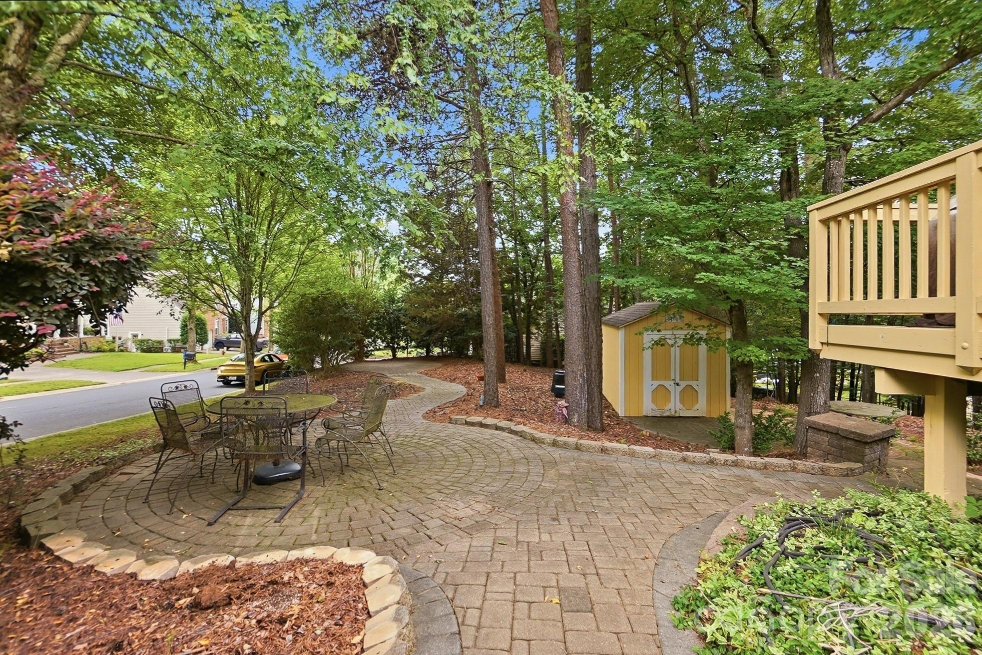 1406 Finsbury Lane — Tega Cay