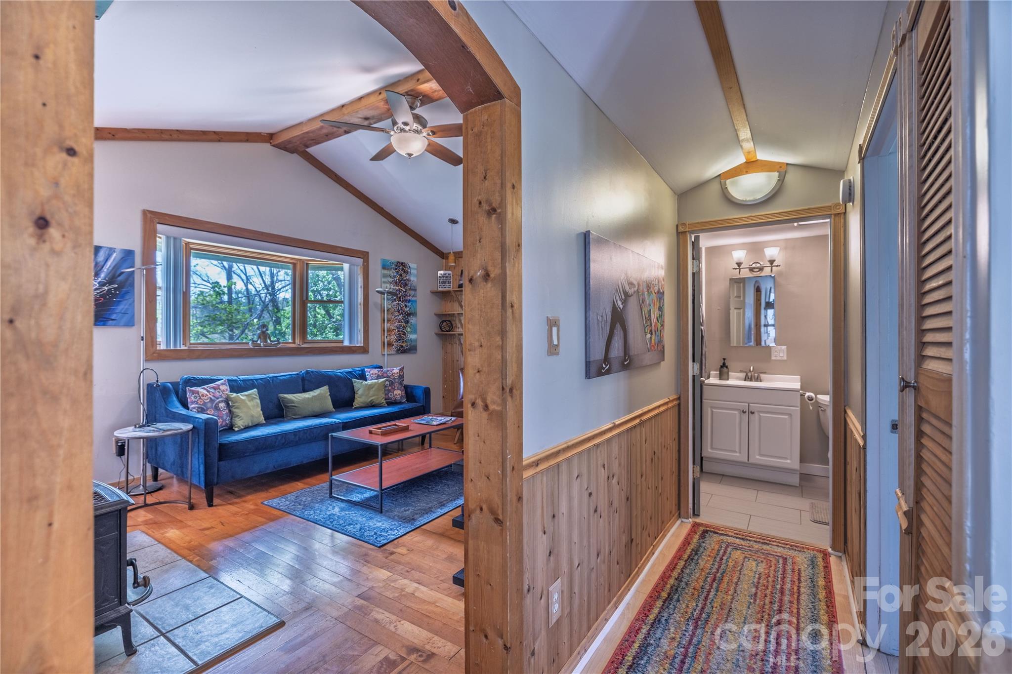18 Hopedale Circle — Asheville
