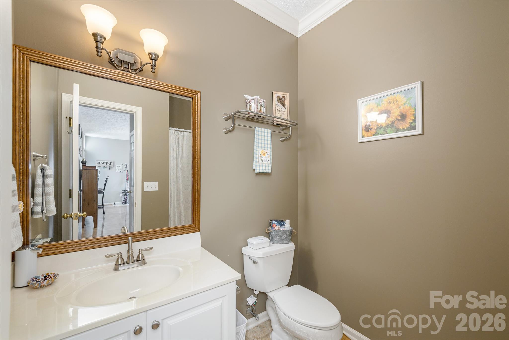 2115 Cumming Woods Court — Hendersonville