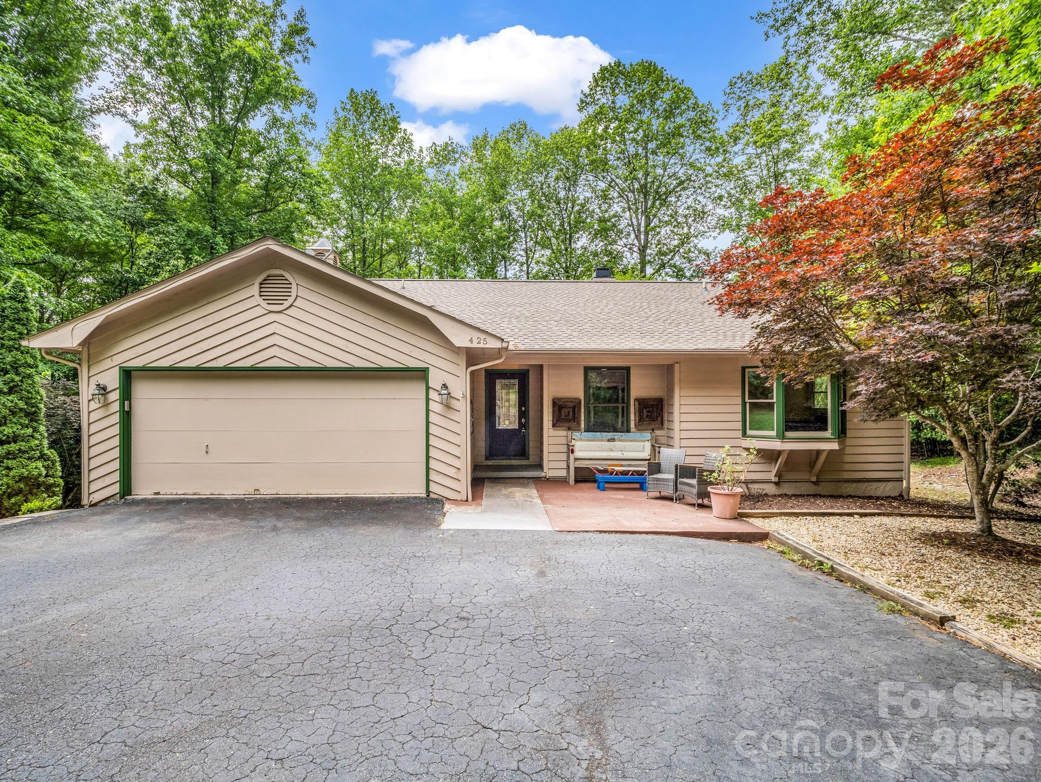 425 Winesap Boulevard — Lake Lure