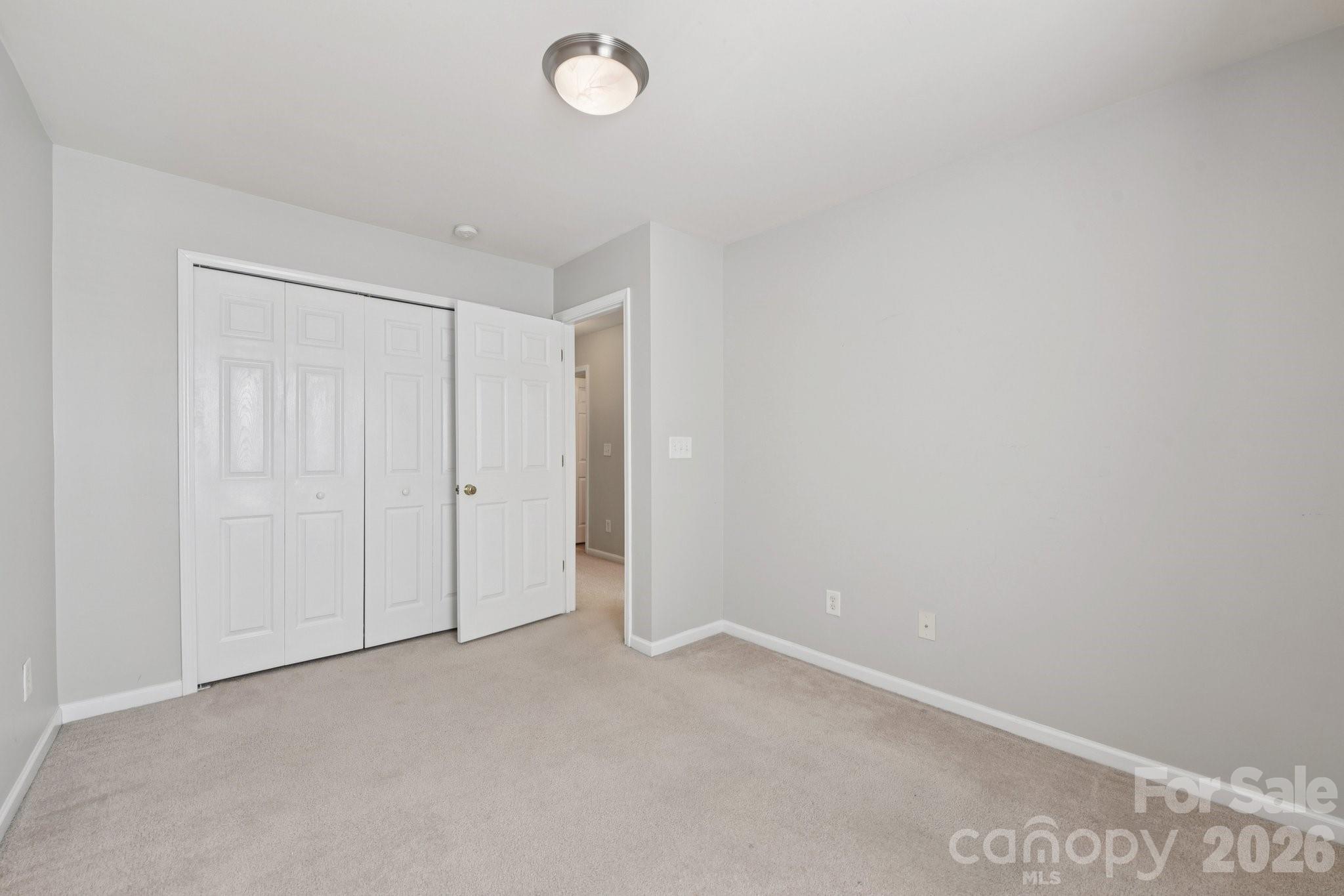 124 Clydesdale Court — Matthews