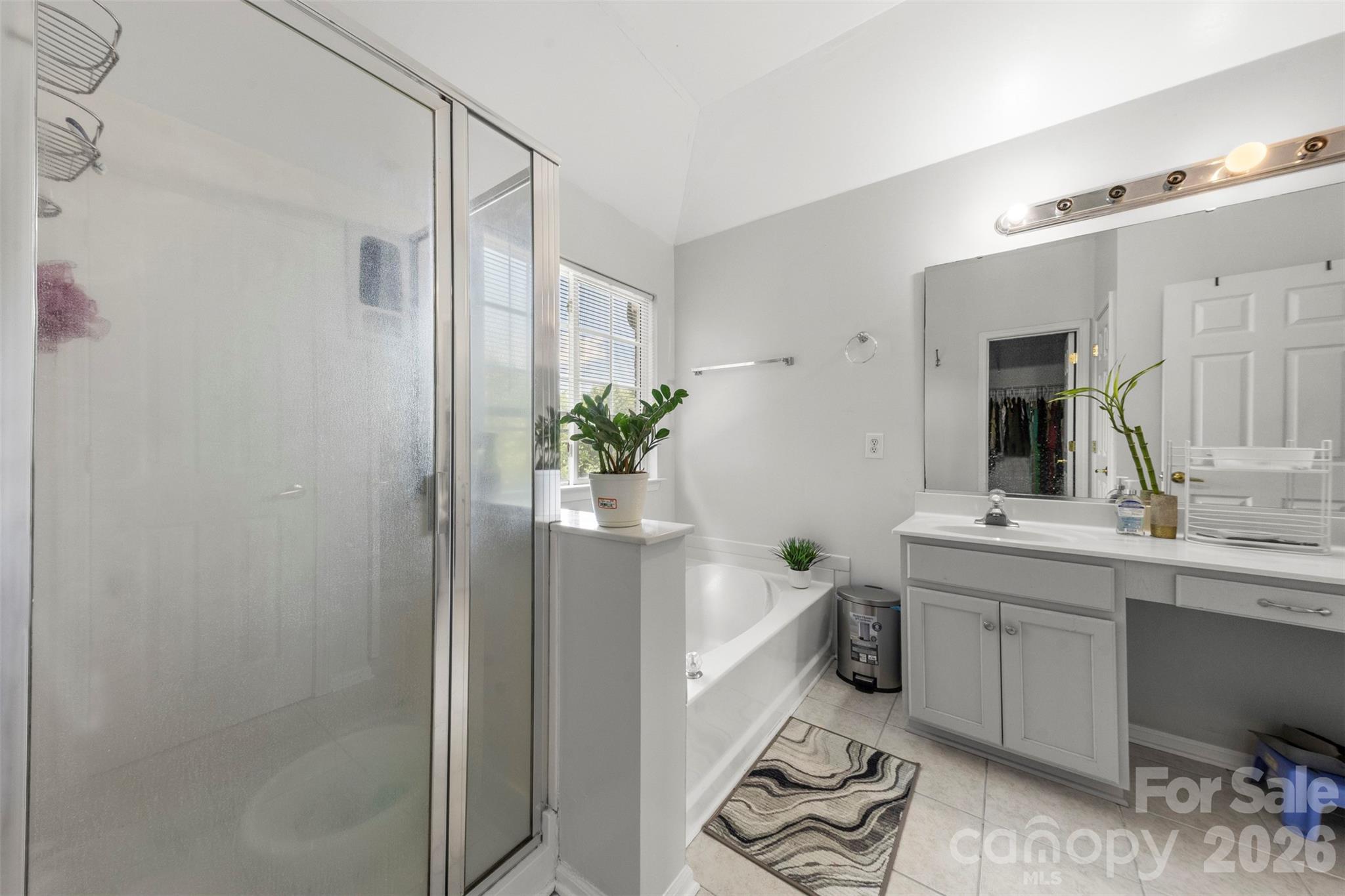 5302 Fairgrove Lane — Harrisburg