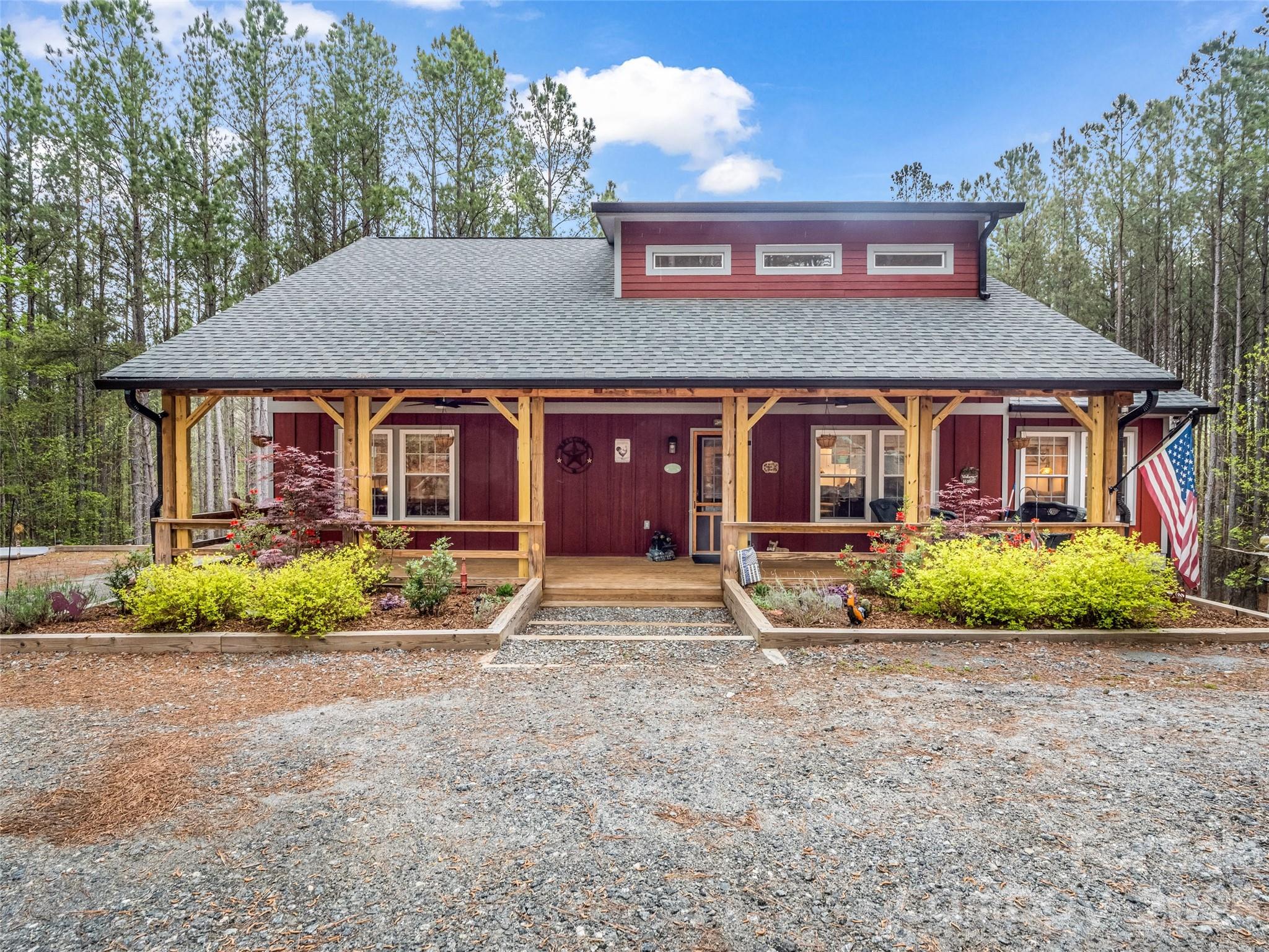120 Ashley Court — Mill Spring