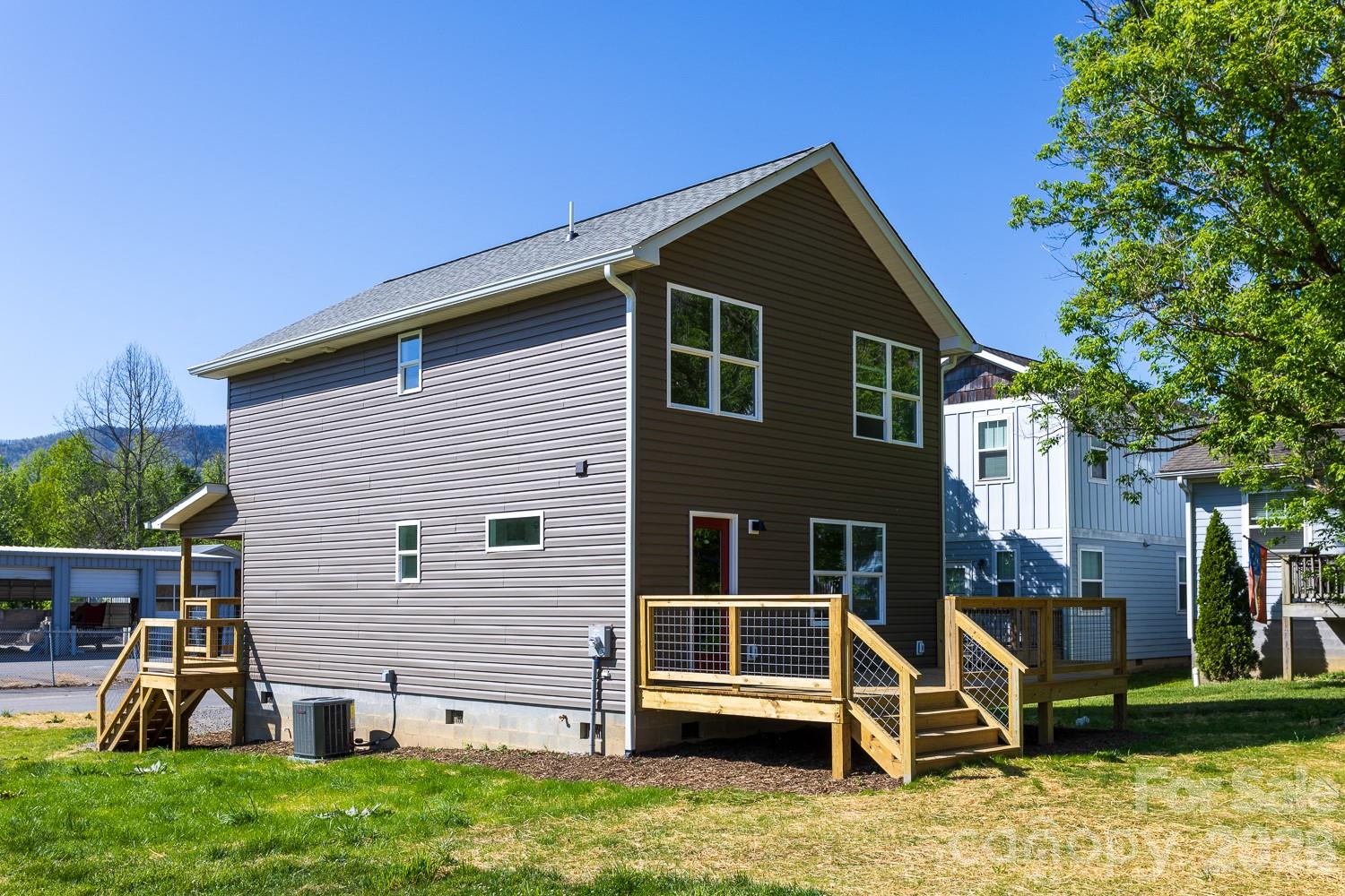 39 Terry Estates Drive — Black Mountain