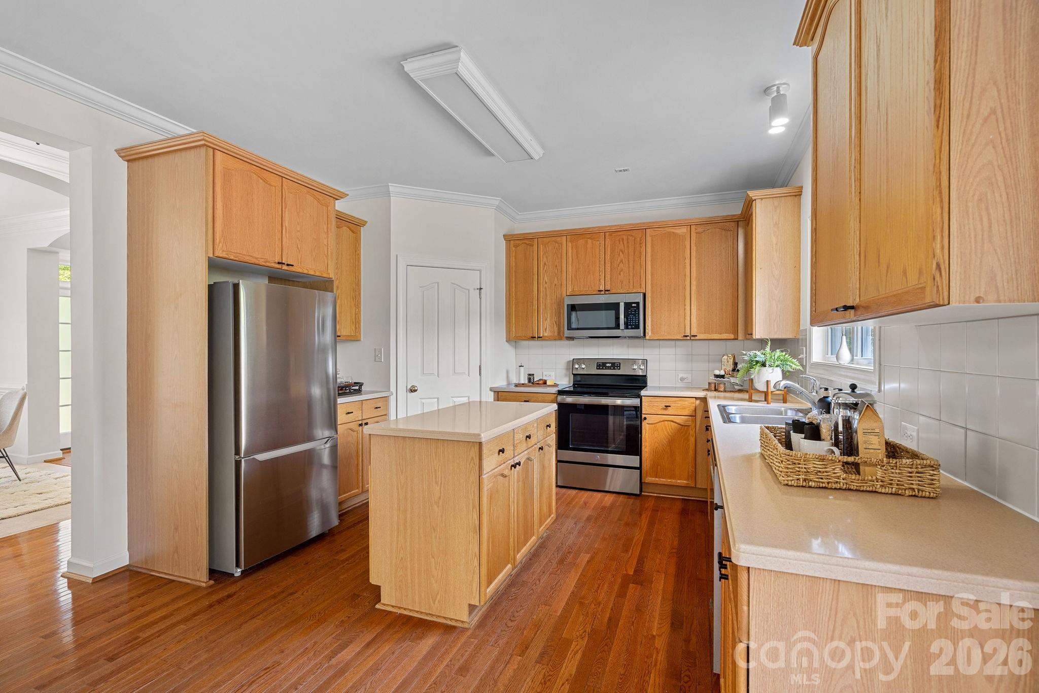 7832 Horseshoe Creek Drive — Huntersville