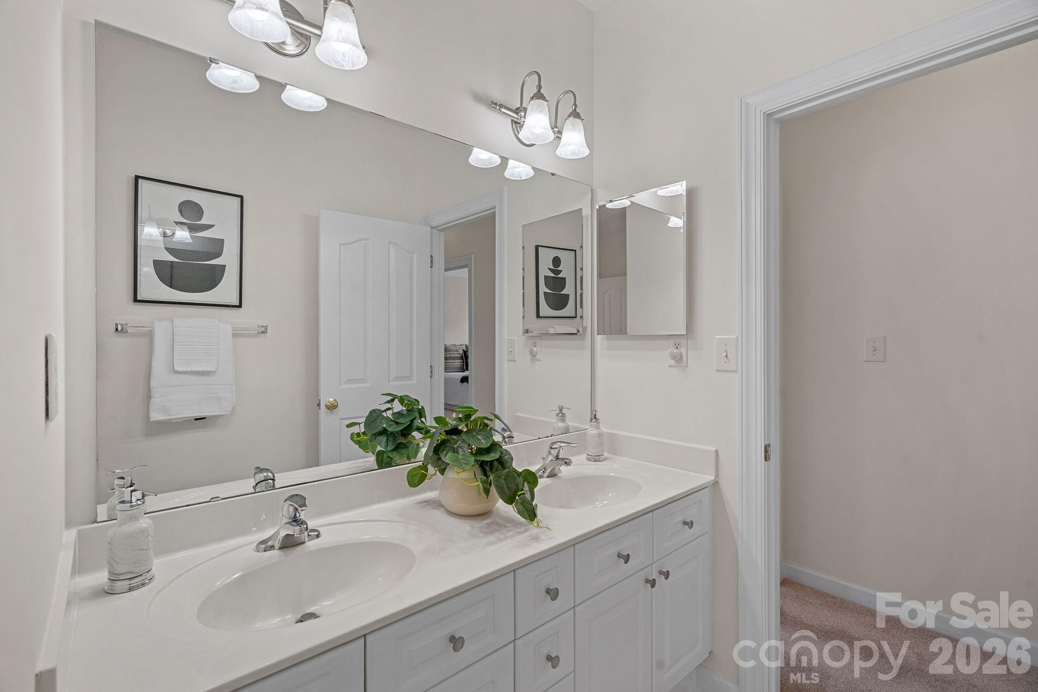 7832 Horseshoe Creek Drive — Huntersville
