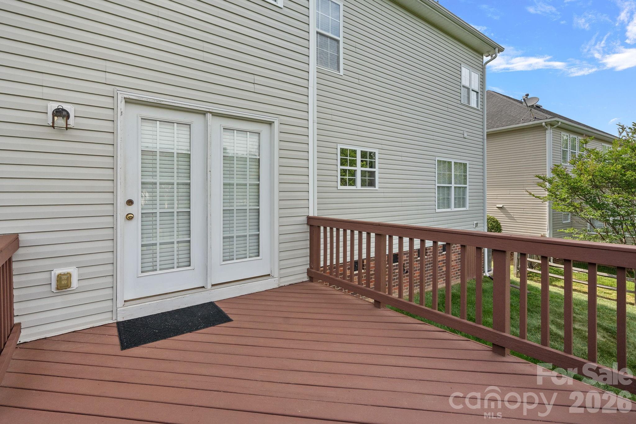 7832 Horseshoe Creek Drive — Huntersville