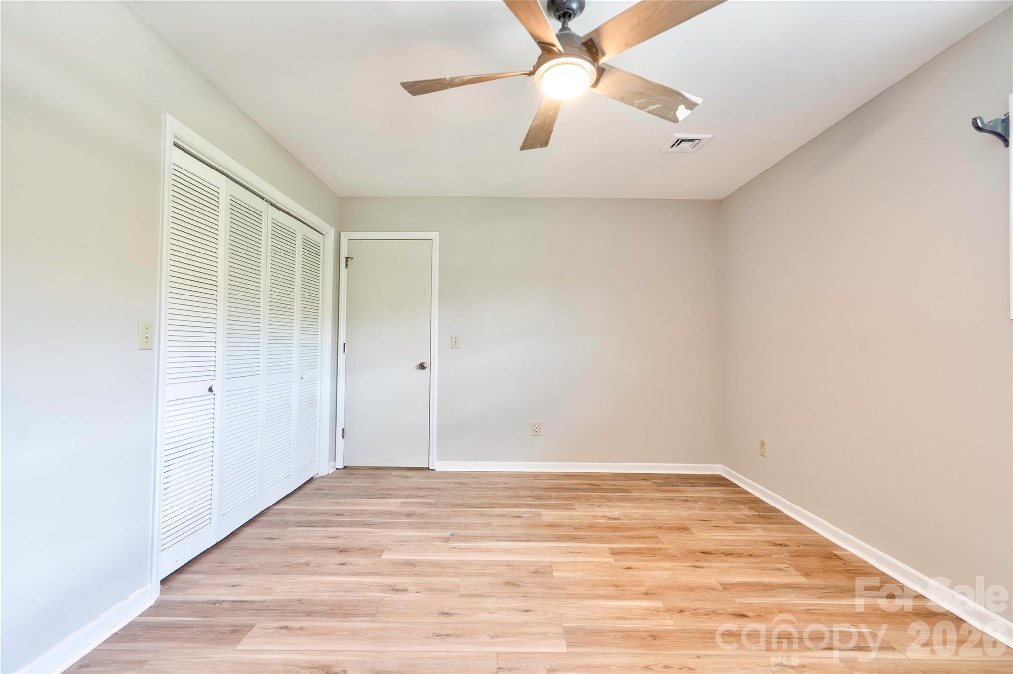 176 Knollwood Drive — Forest City