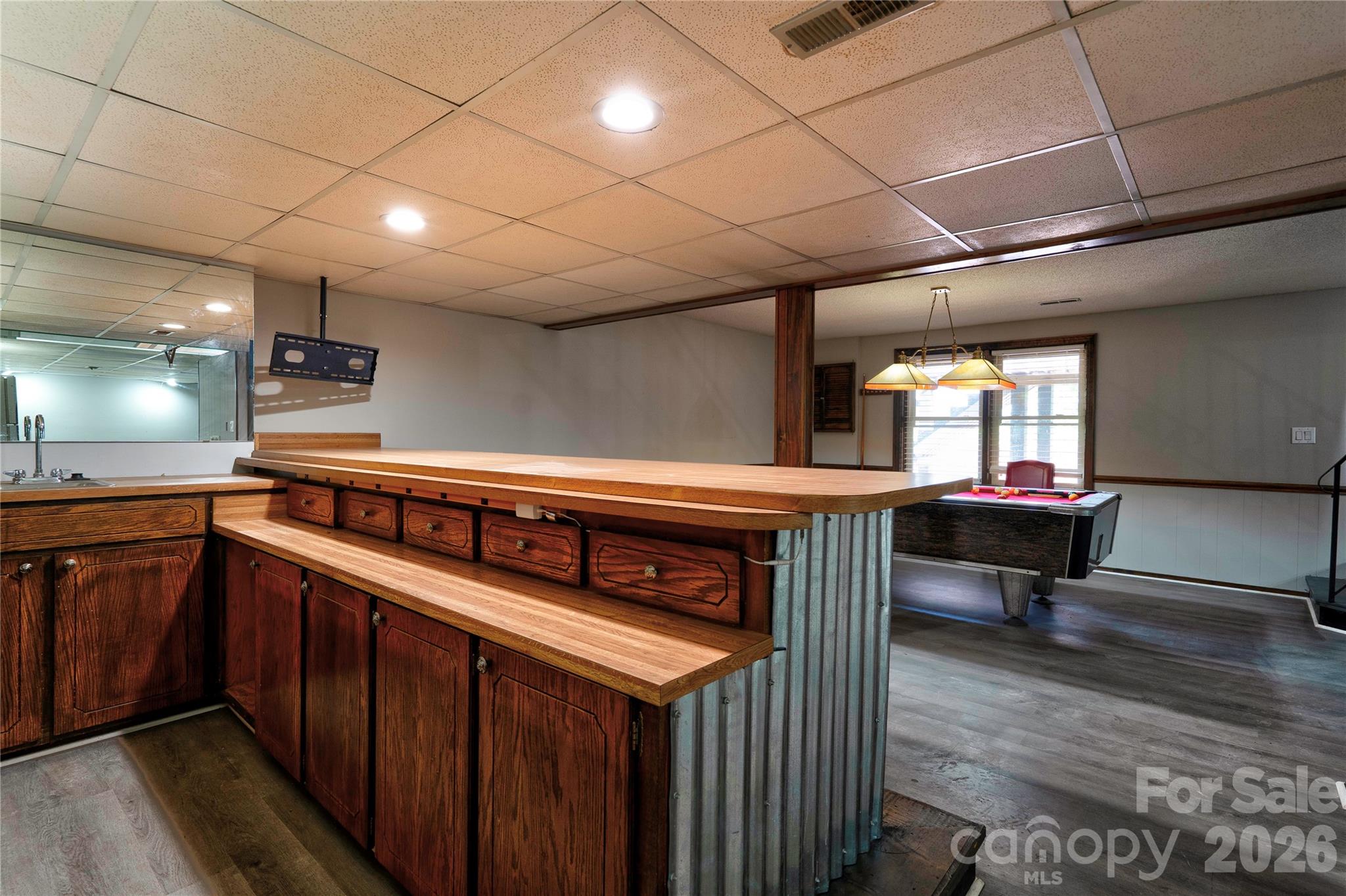 176 Knollwood Drive — Forest City