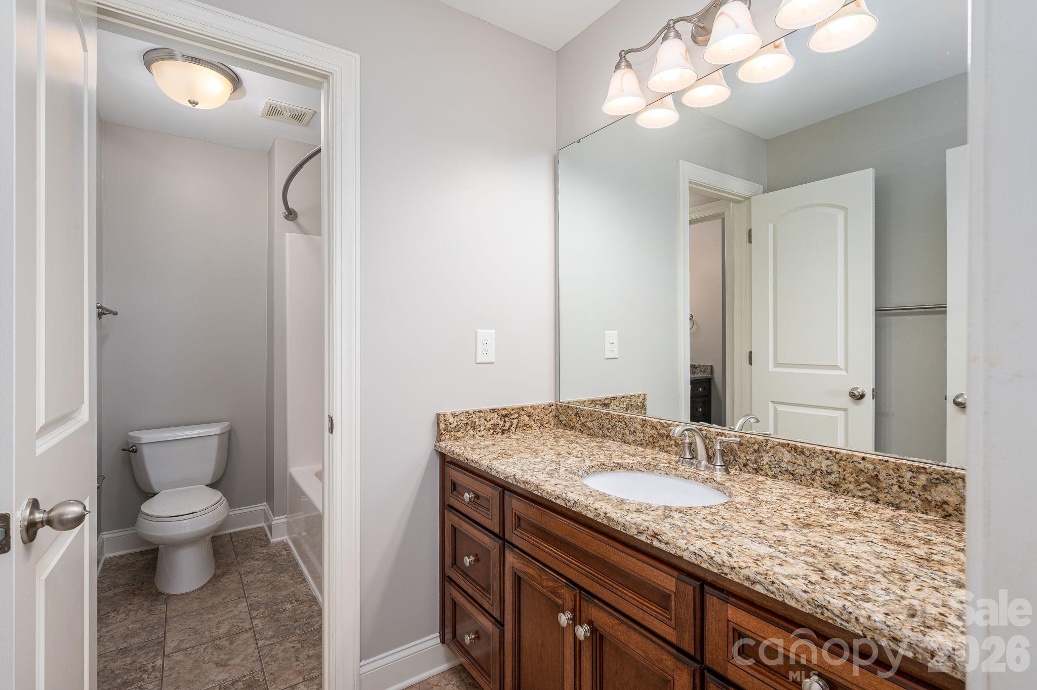 4012 Saint Andrews Court — Cramerton