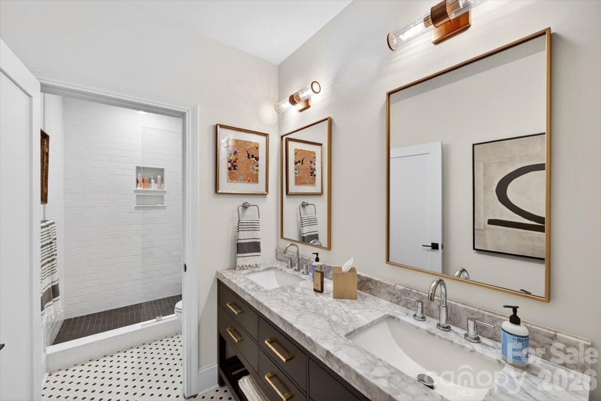310 Arlington Avenue #219 — Charlotte