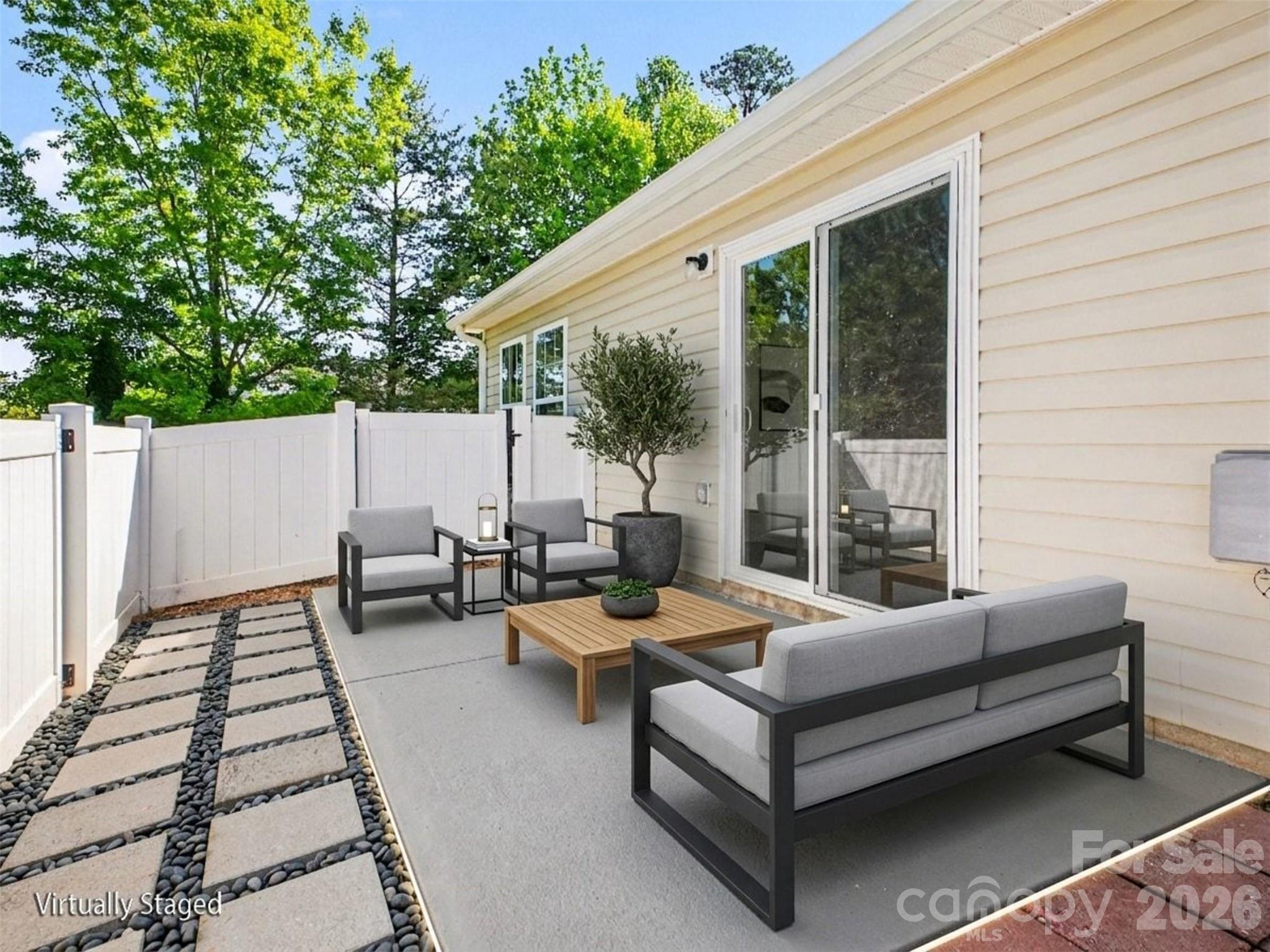 2956 Trimble Circle NW — Concord