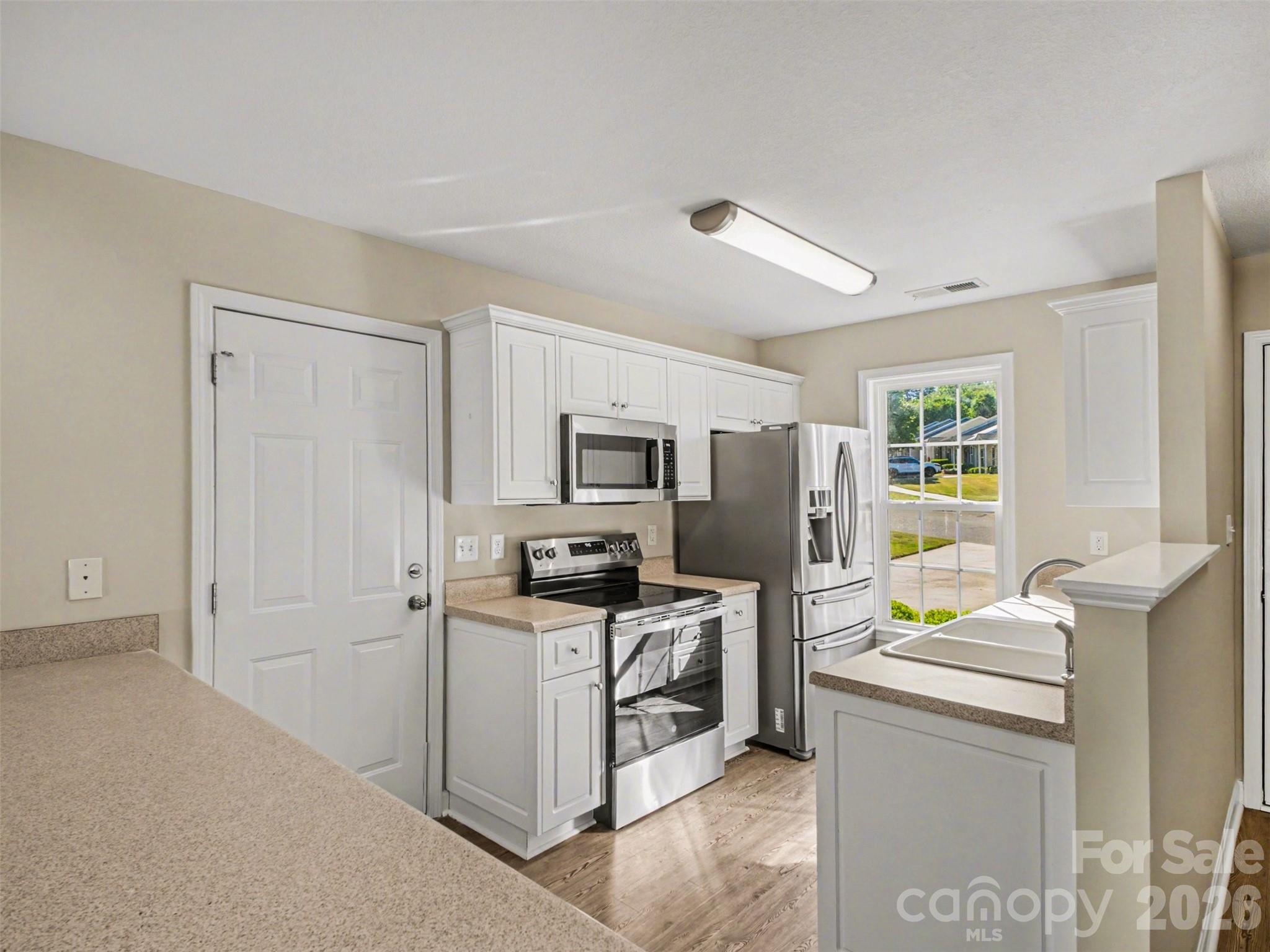 2956 Trimble Circle NW — Concord