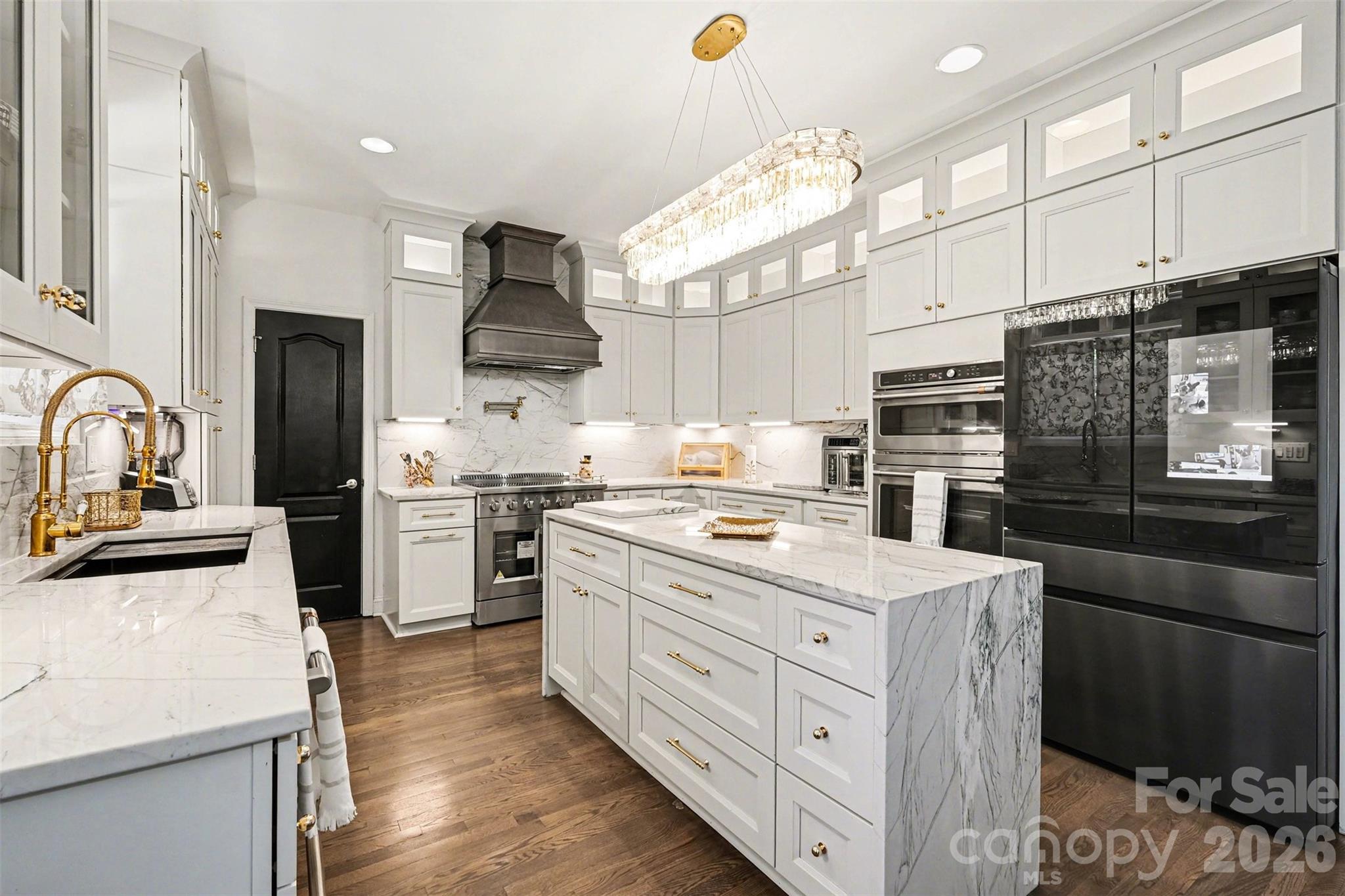 7233 Mcewen Place — Mint Hill