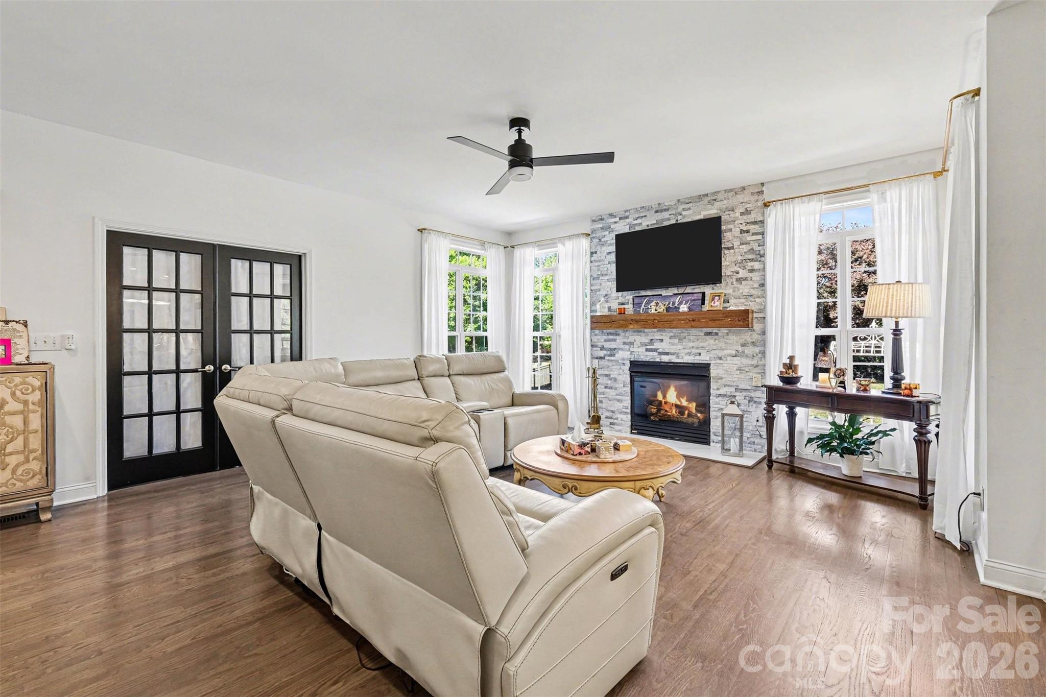 7233 Mcewen Place — Mint Hill