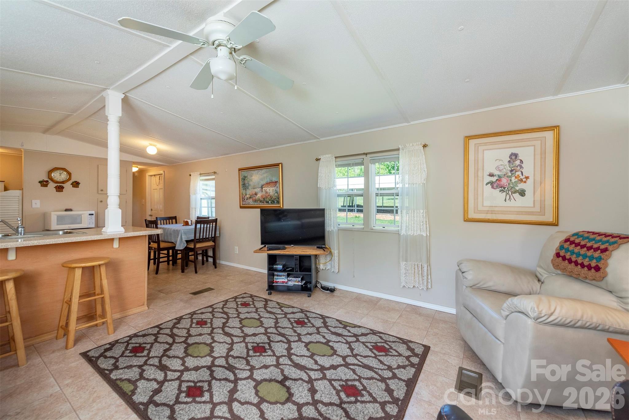 28 Brooks Cove Road — Black Mountain