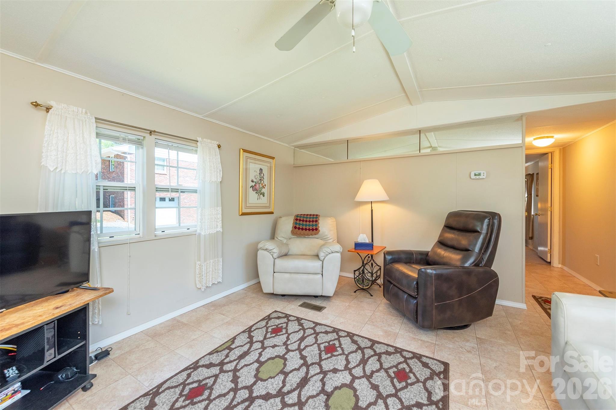 28 Brooks Cove Road — Black Mountain
