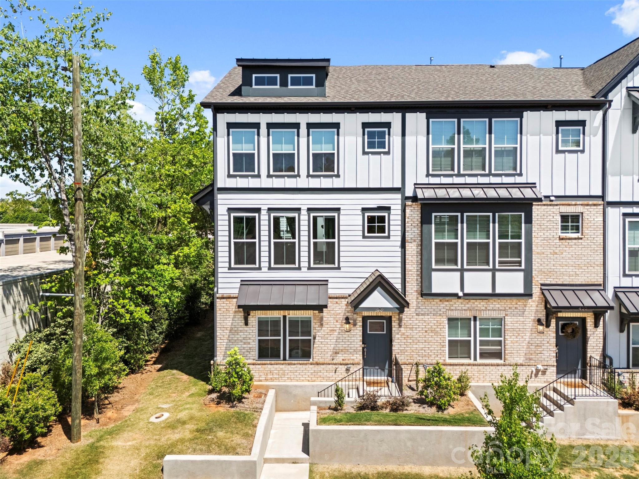 424 Catawba Avenue — Davidson